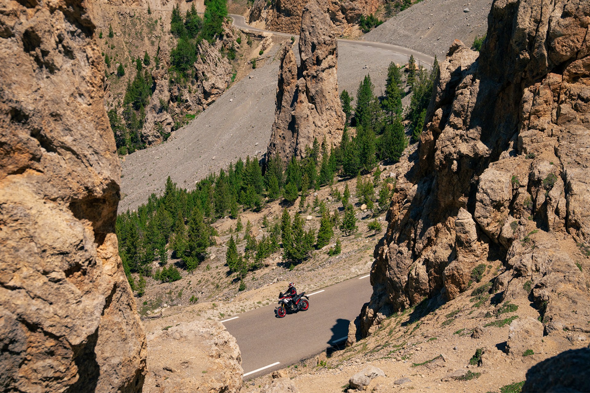Multistrada V4 Pikes Peak 2027