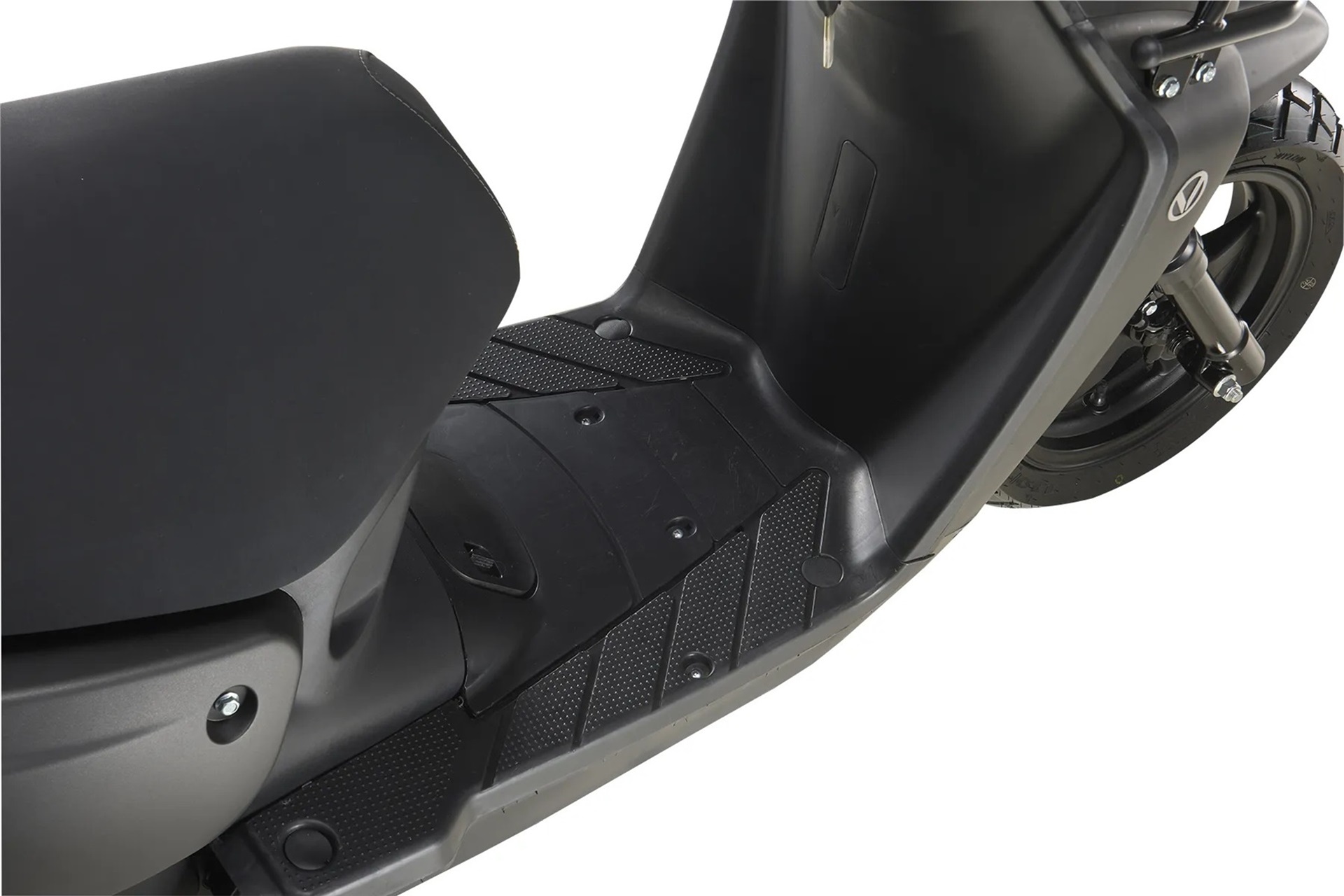 Nerva lanza al mercado su nuevo Spark, el scooter eléctrico de acceso a la movilidad eléctrica