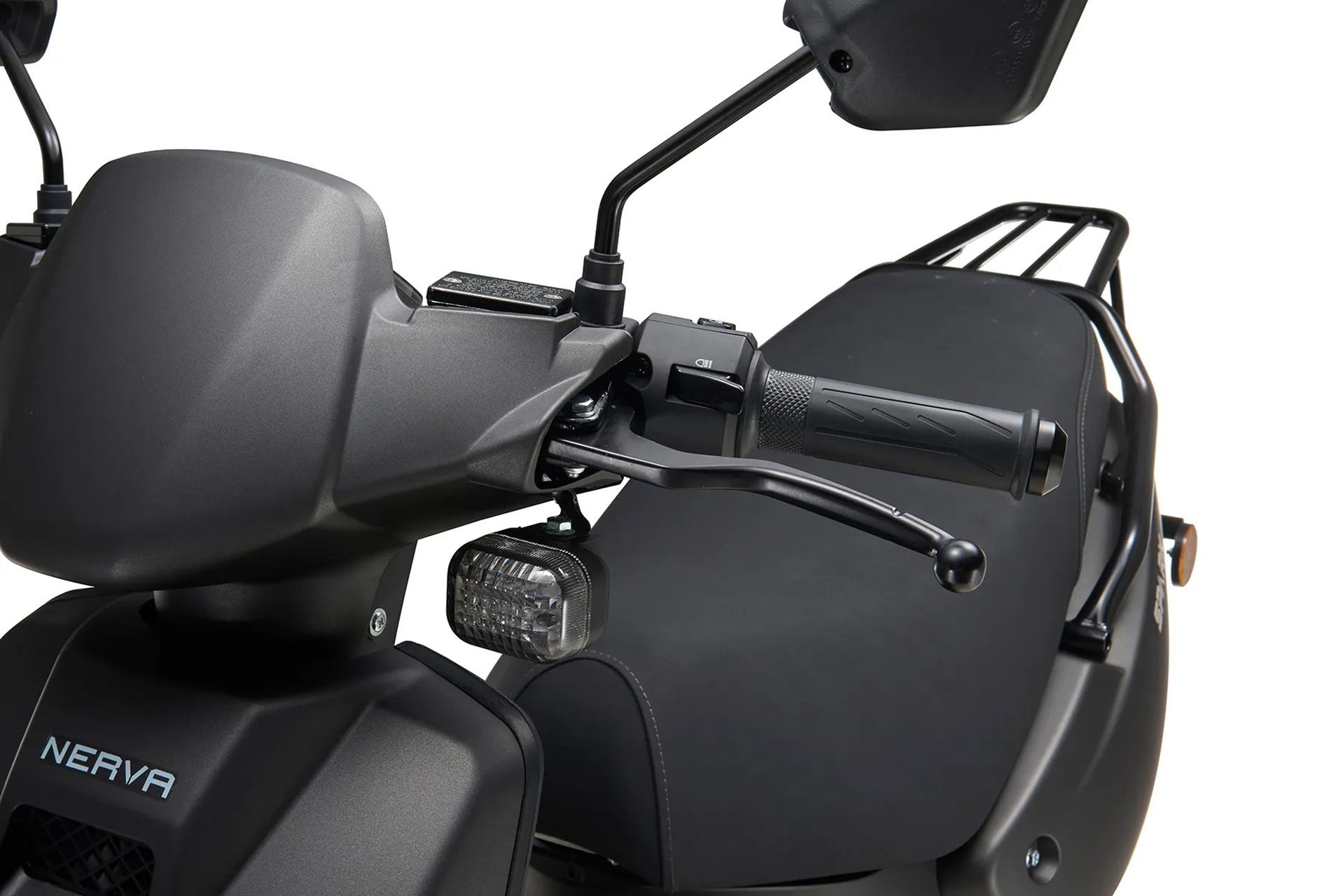 Nerva lanza al mercado su nuevo Spark, el scooter eléctrico de acceso a la movilidad eléctrica