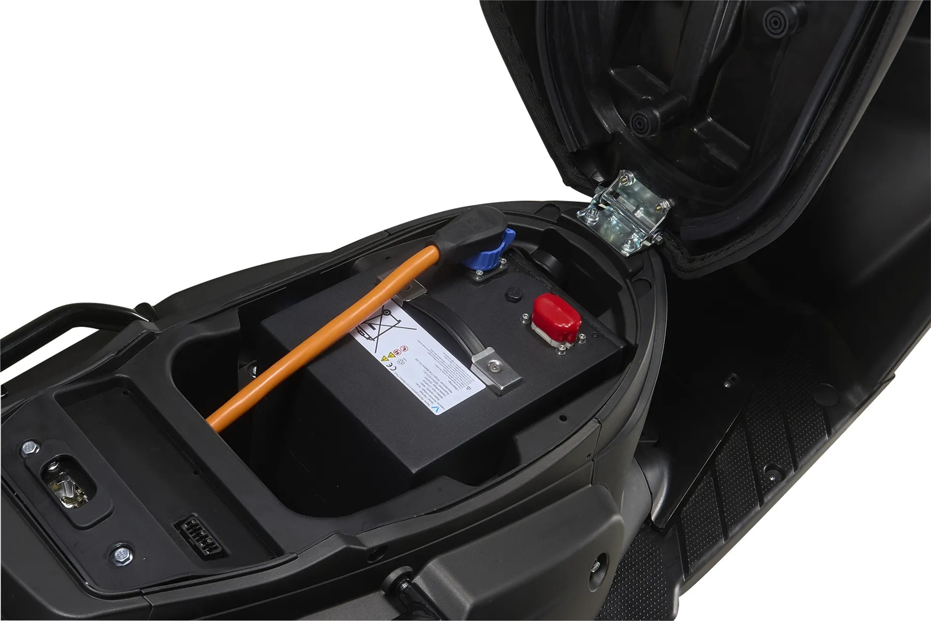 Nerva lanza al mercado su nuevo Spark, el scooter eléctrico de acceso a la movilidad eléctrica