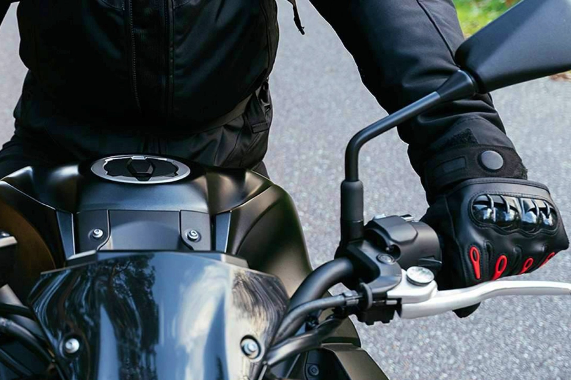 Nueva norma DGT guantes 2026