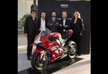 PIRELLI 44 | Ducati Edition: el lenguaje de diseño de la marca italiana se traslada al mundo náutico