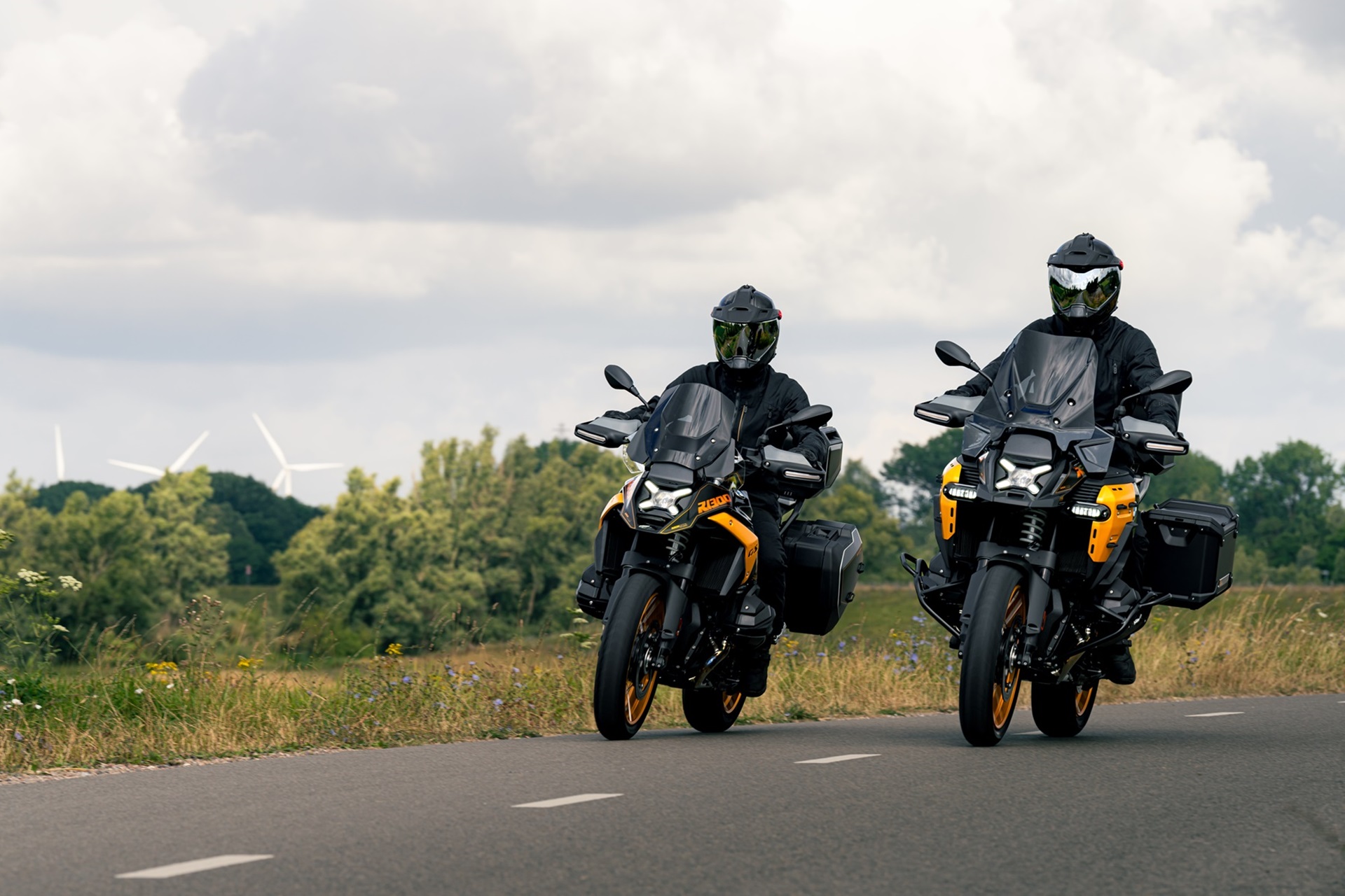BMW R 1300 GS Aurum Edition: Solo 100 unidades por modelo, equipadas hasta arriba y con un diseño distintivo