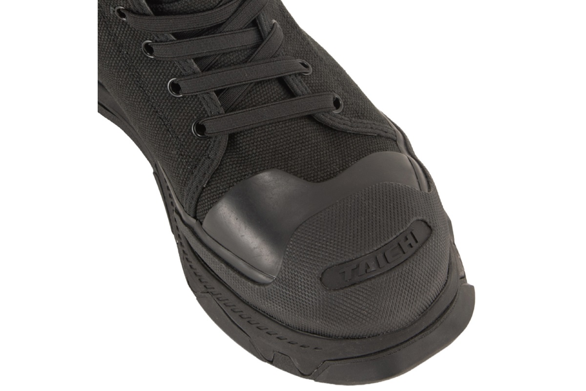 Nuevas zapatillas RS Taichi RSS017: Para montar en moto cómodamente aunque no “demos la altura”
