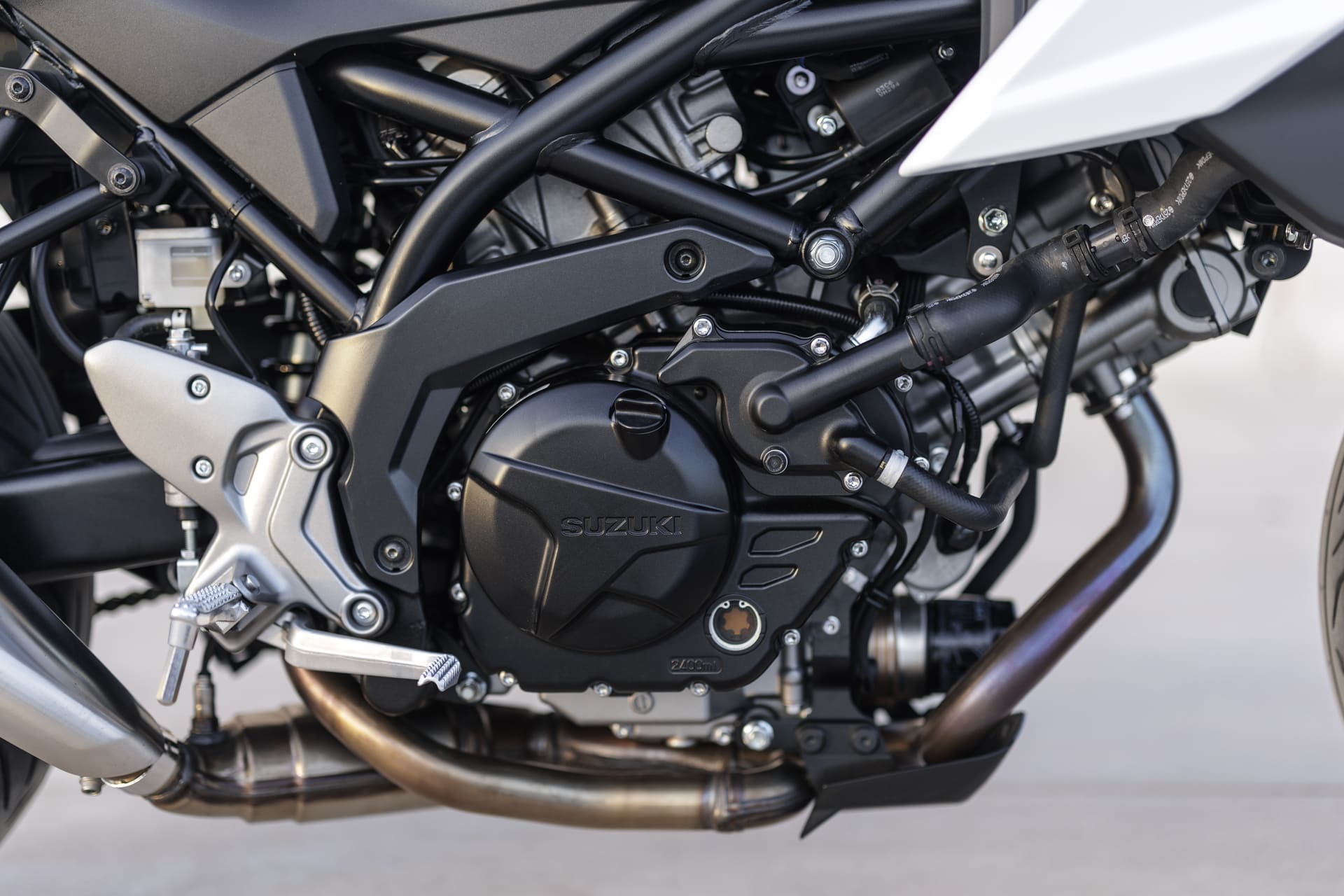 Prueba Suzuki SV-7GX