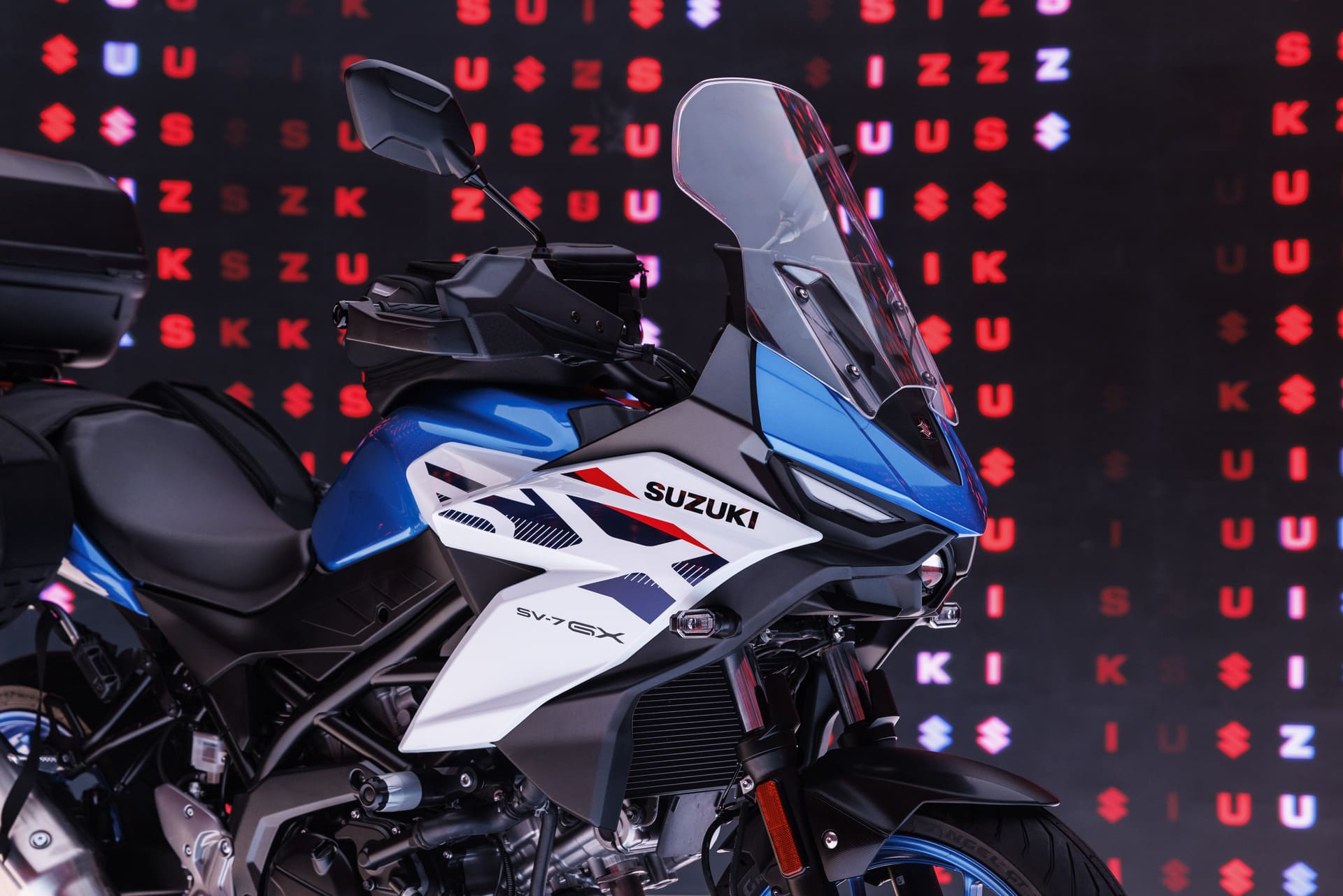 Prueba Suzuki SV-7GX