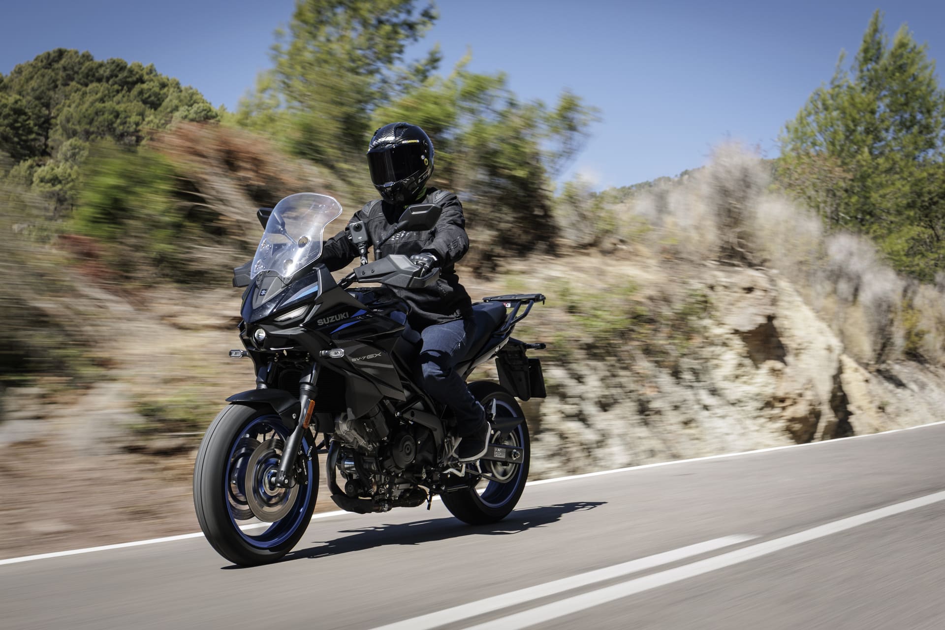 Prueba Suzuki SV-7GX