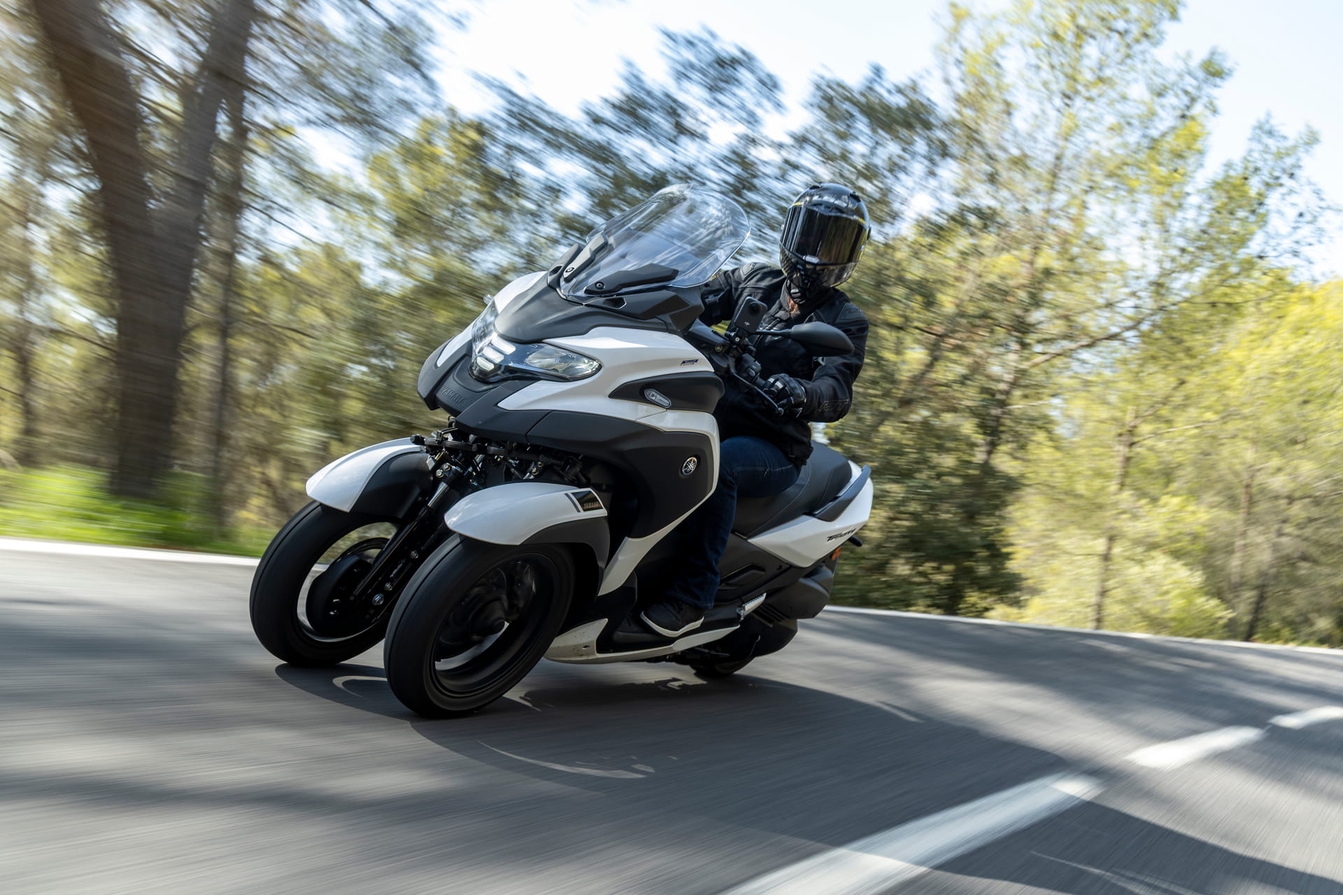 Yamaha Tricity 300 Airbag