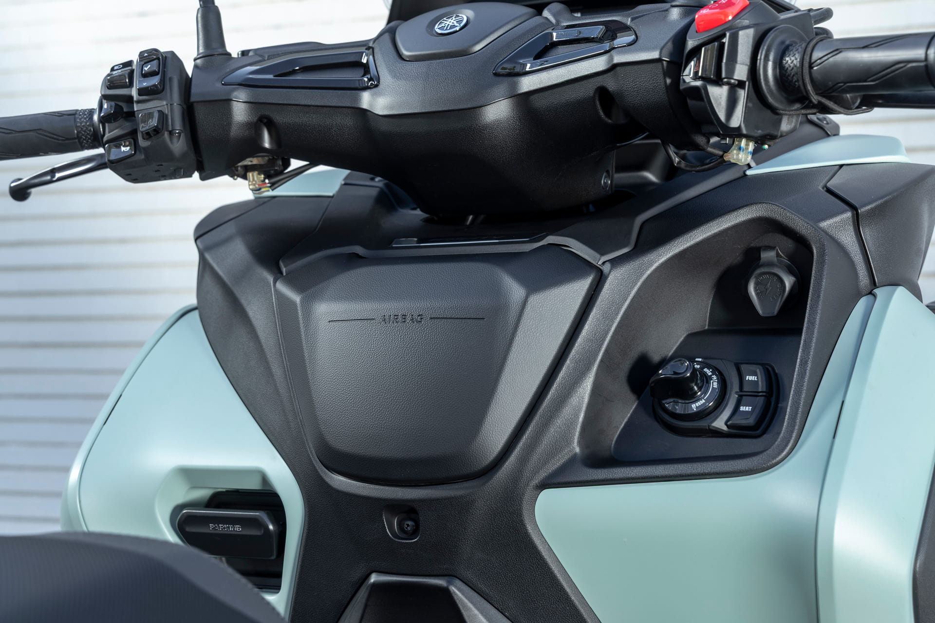 Yamaha Tricity 300 Airbag