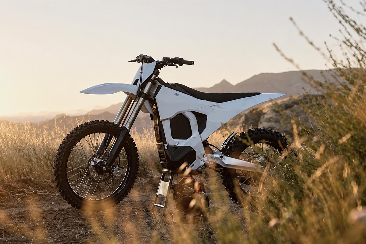 La realidad es que las motos eléctricas tienen grandes ventajas para disfrutar en el campo