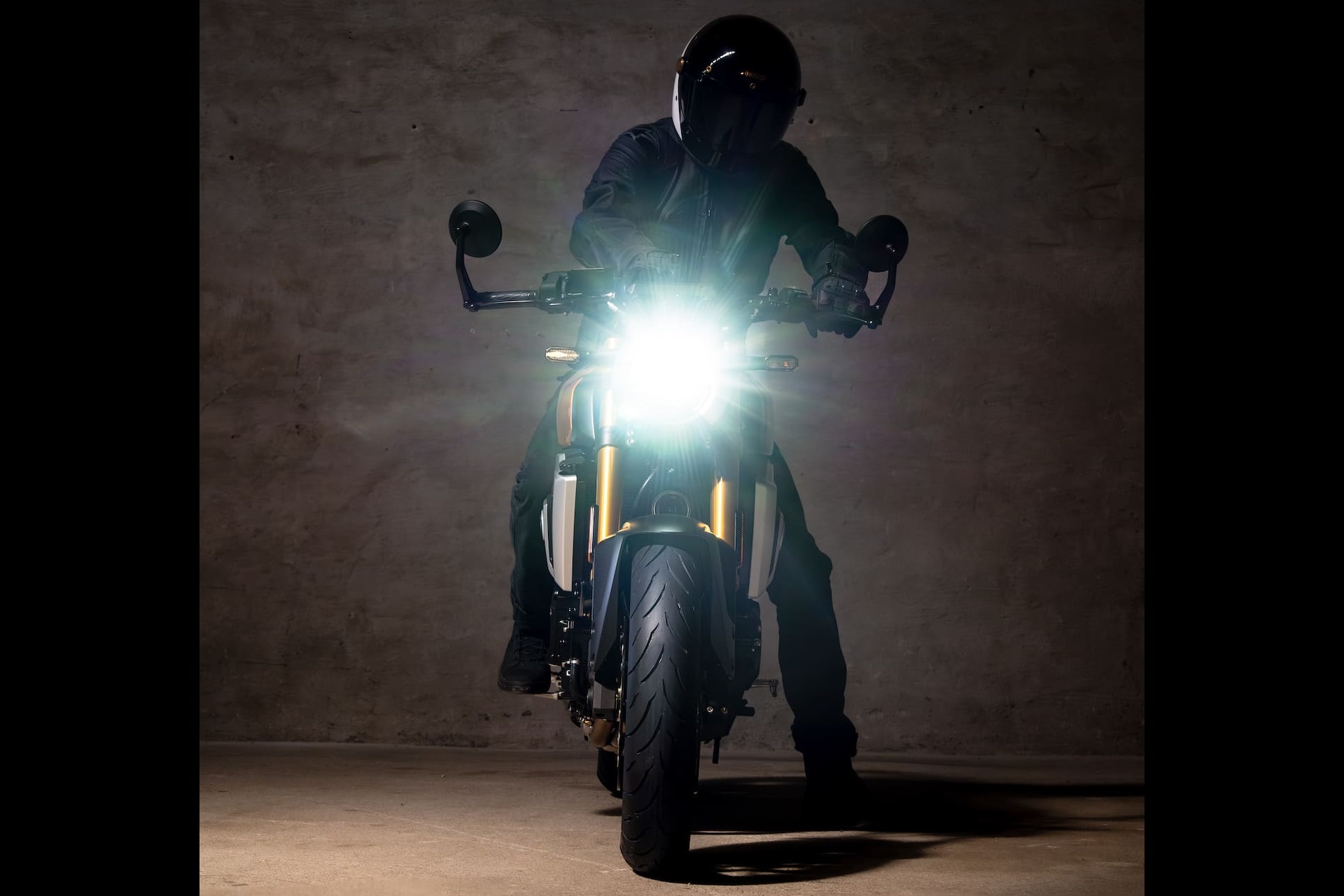 Continental lanza el nuevo ContiMotion EVO, la nueva referencia dentro de su gama sport touring