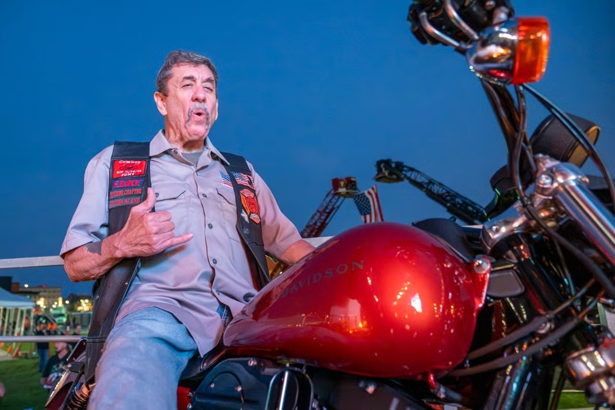 La mítica Dyna Super Glide Sport de los atentados del 11-S pasa a estar expuesta en el Museo Harley-Davidson