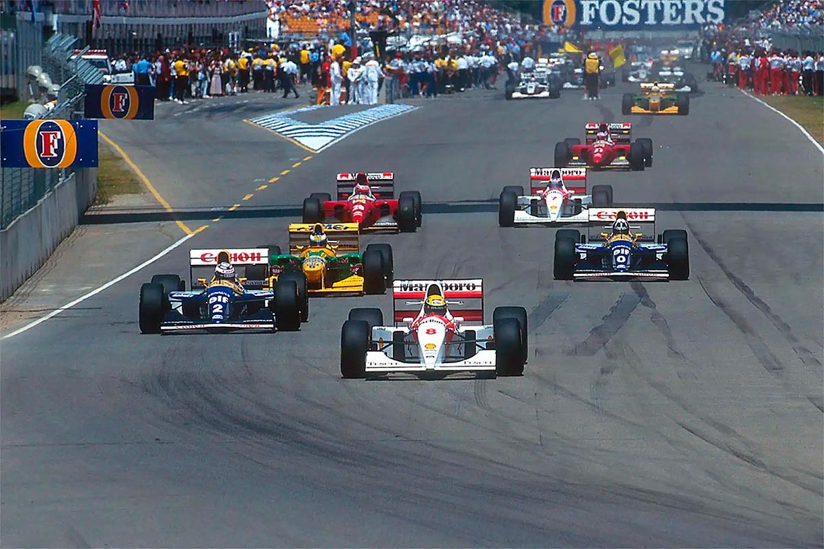 En Australia tiran de sentimentalismo y de la época dorada de la F1 para defender el evento