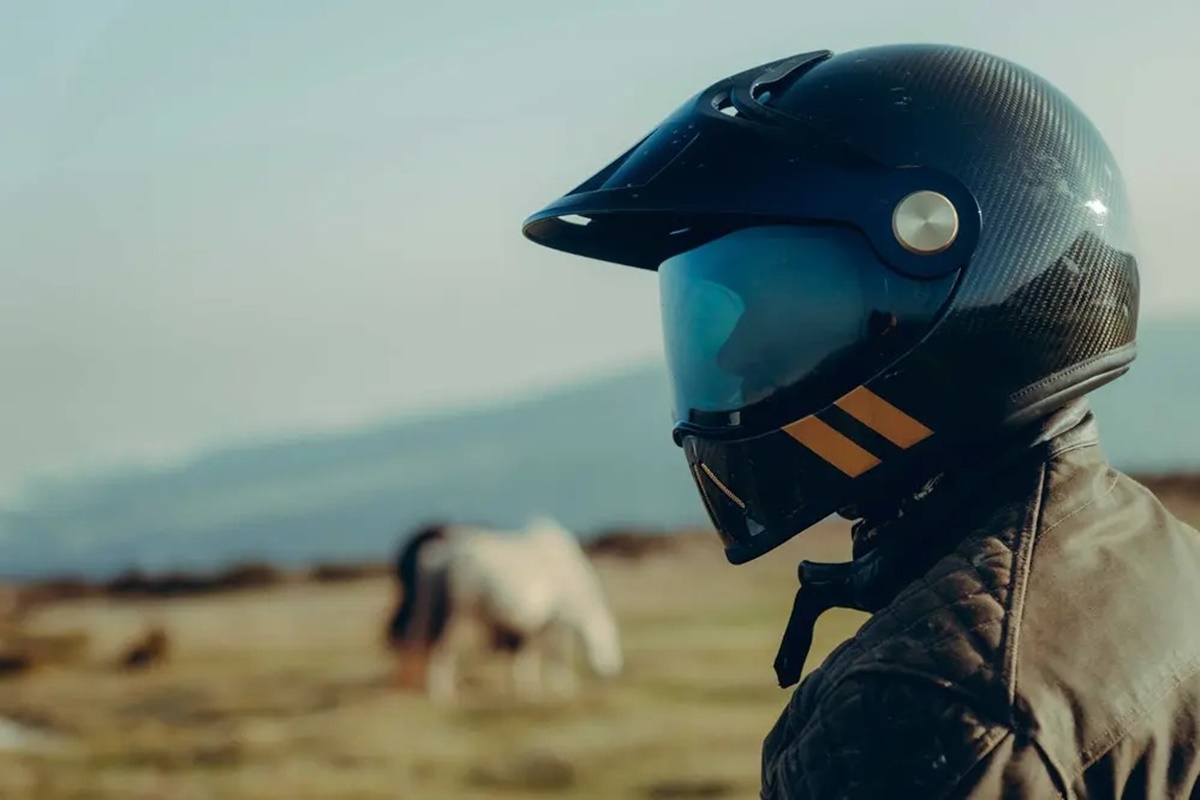 TVS Motor entra de lleno en el mundo del equipamiento tras la compra de Hedon Helmets