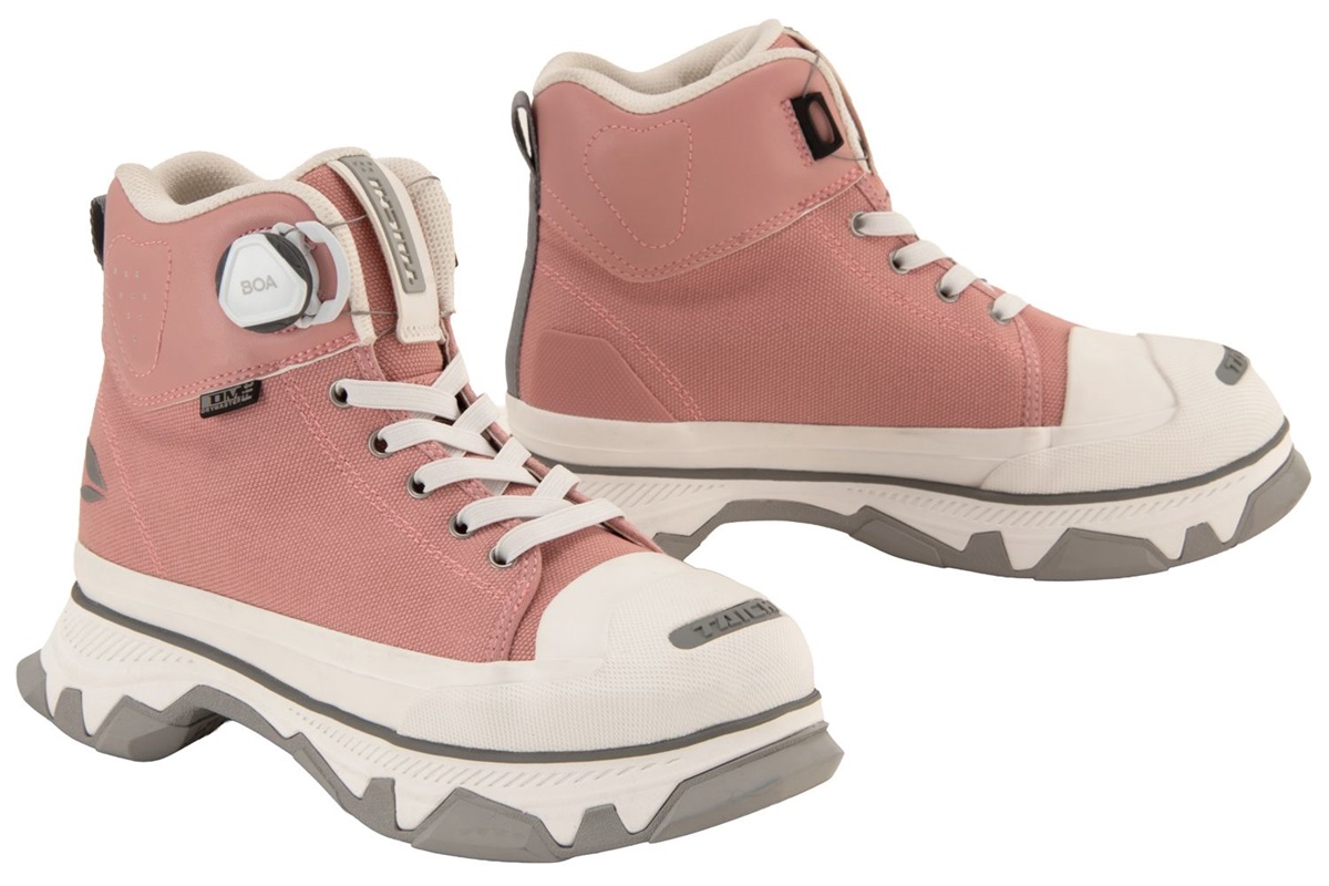 Nuevas zapatillas RS Taichi RSS017: Para montar en moto cómodamente aunque no “demos la altura”