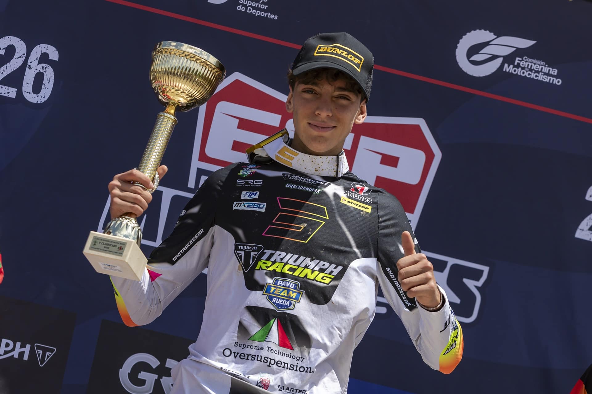 Carlos Prat y el Triumph Racing Pavo Rueda se alzan con el título nacional de Motocross Sub-18