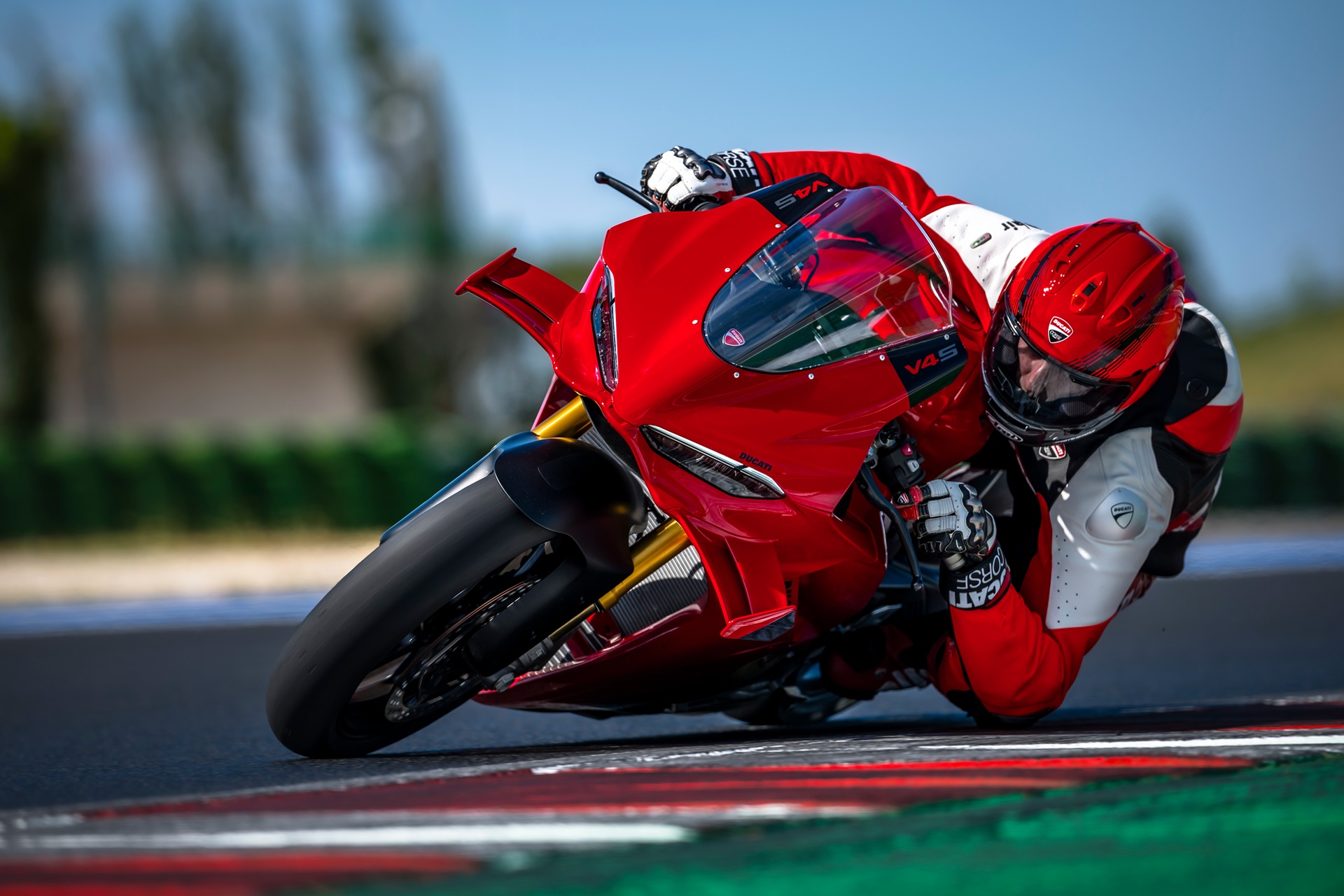 Ducati Panigale V4 2027