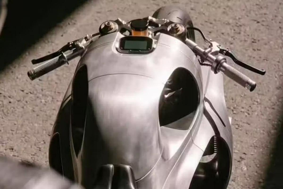 REV-1 by Lennart Baramsky: La moto del futuro, con 612 CV de potencia, alimentada por hidrógeno