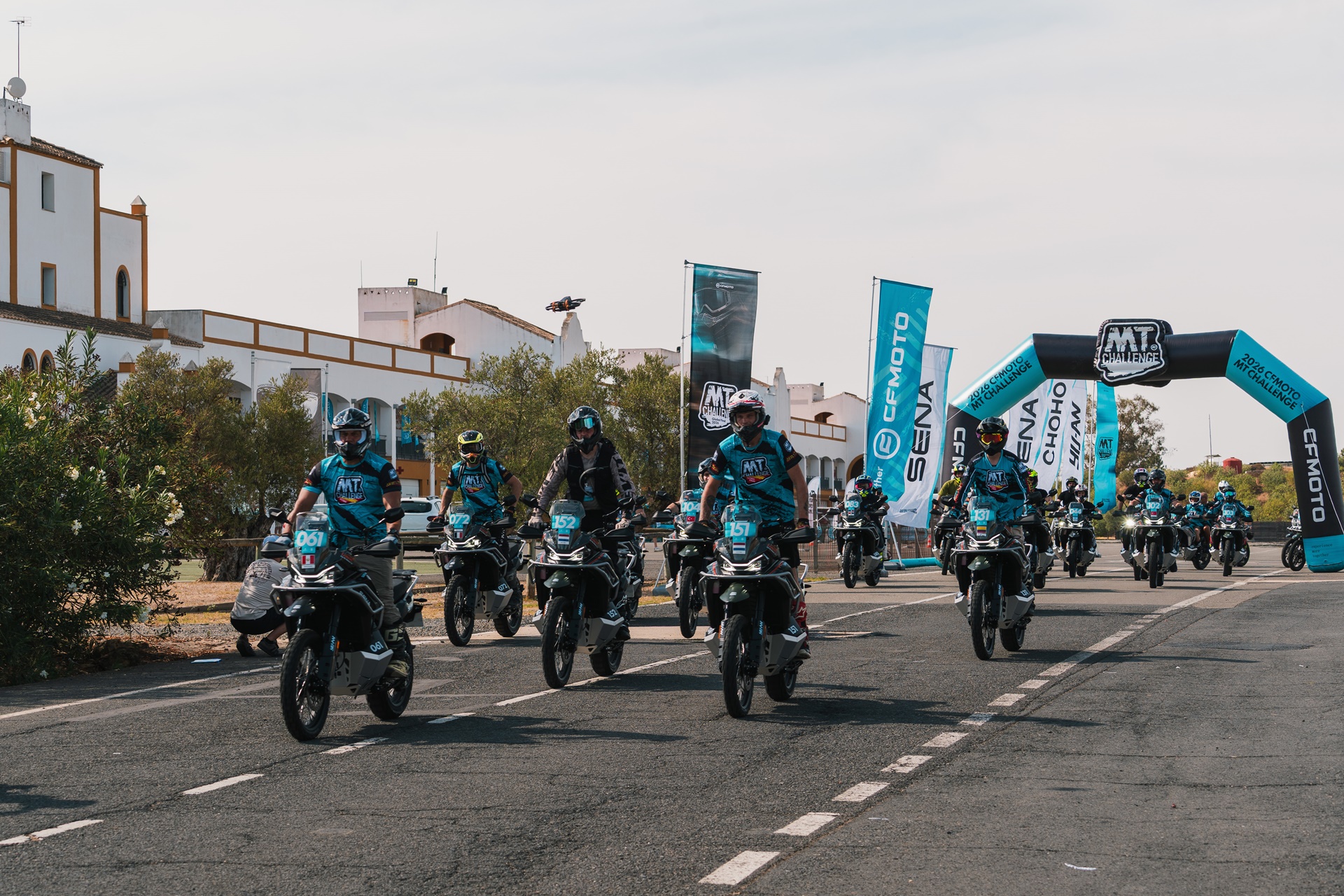 El CFMOTO MT Challenge Global Final 2026 se decide en España y nuestro equipo se alza con la 2ª plaza del cajón