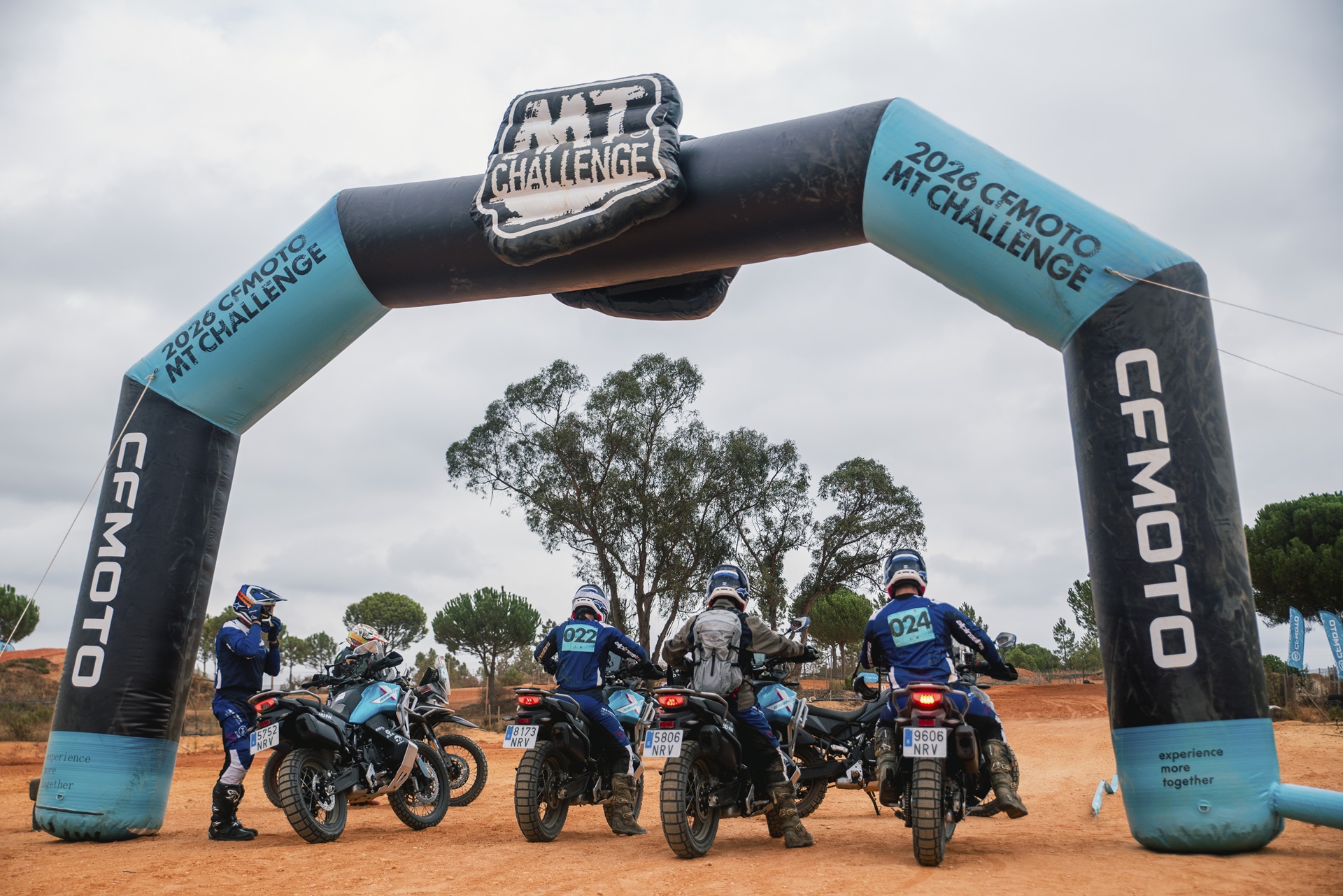 El CFMOTO MT Challenge Global Final 2026 se decide en España y nuestro equipo se alza con la 2ª plaza del cajón