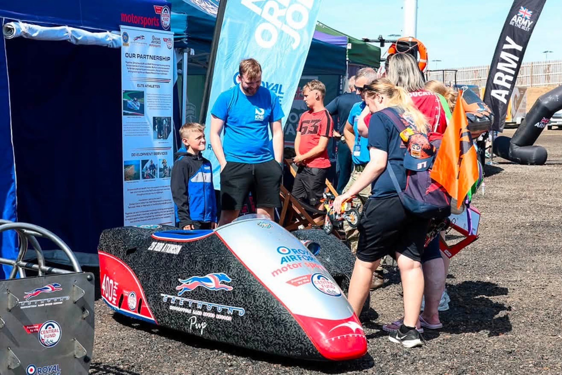 Peter Hickman se une como piloto al “Proyecto 400” de GreyhoundLSR