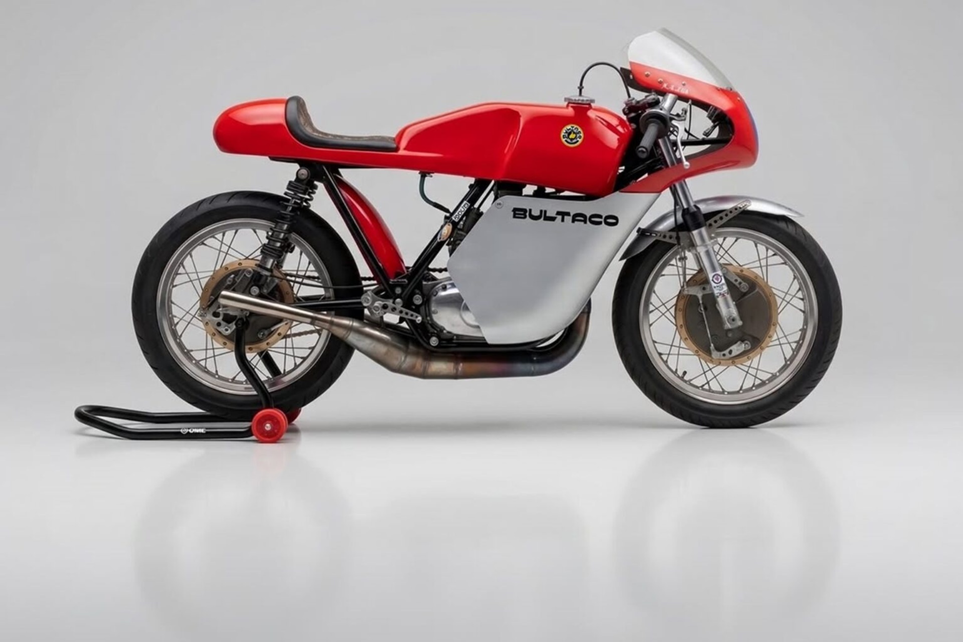 Bultaco recurre a las emblemáticas siglas Bandido para dar nombre a su nuevo modelo Supermotard