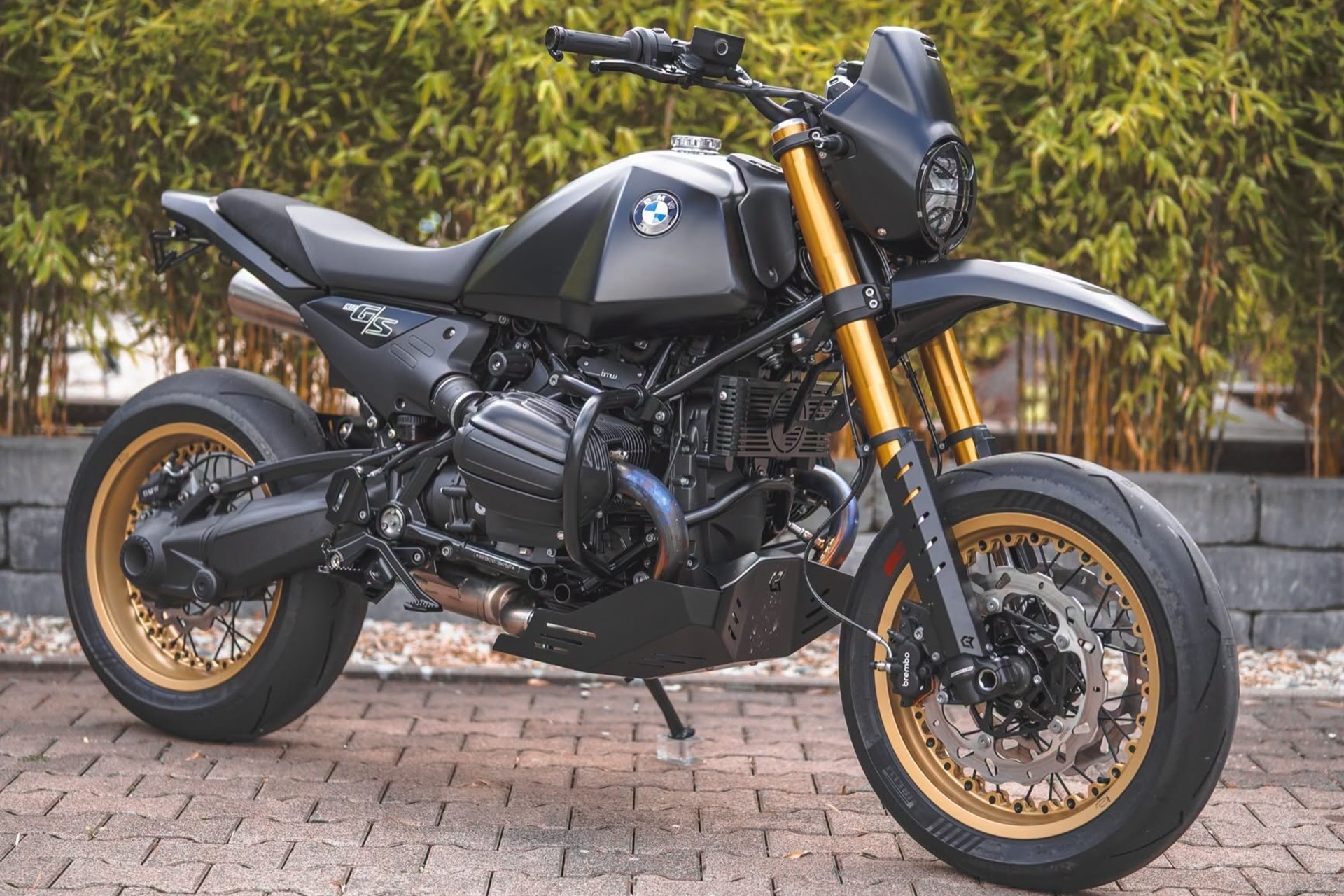 BMW R12 G/S SUMO by Classicbike-Raisch