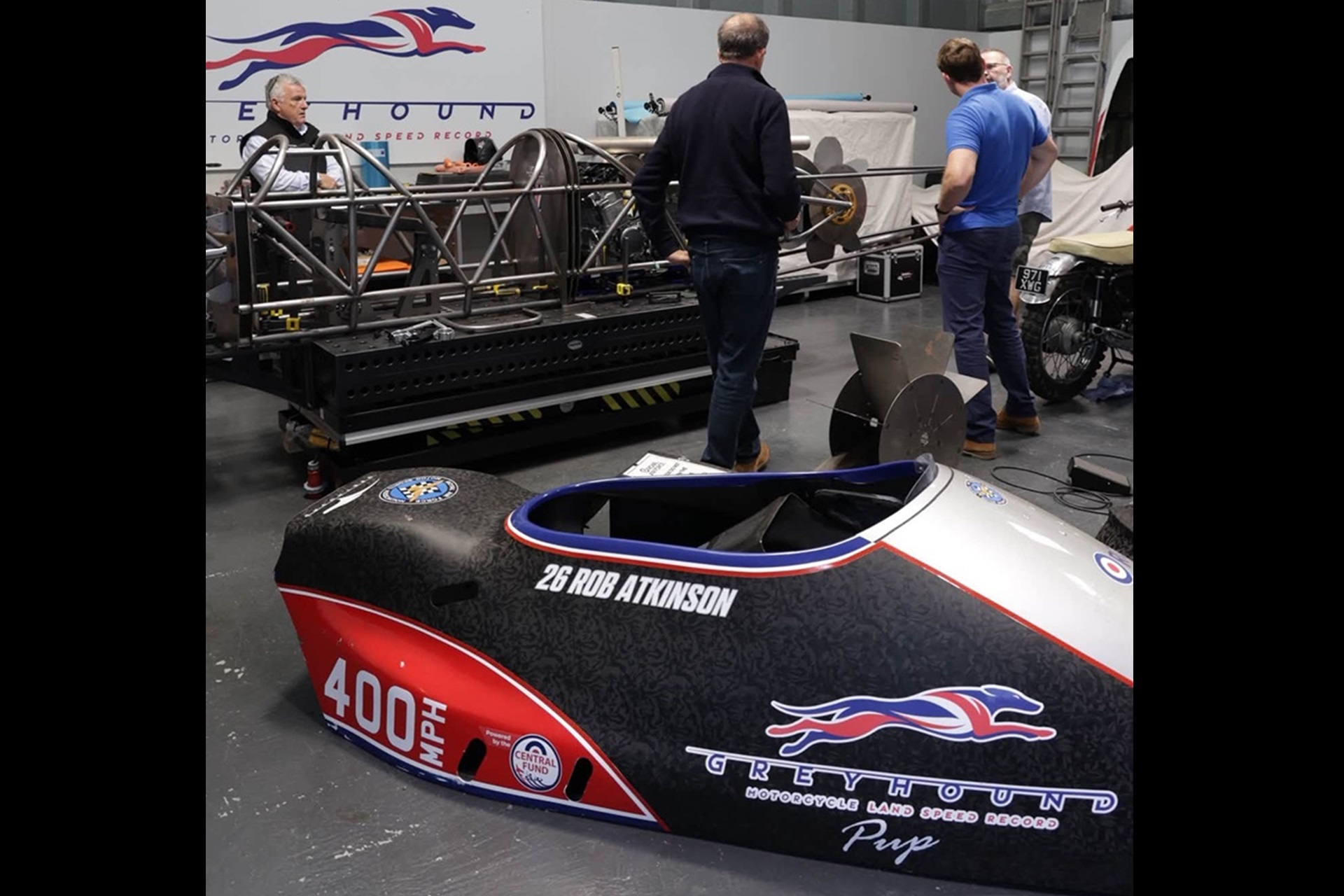 Peter Hickman se une como piloto al “Proyecto 400” de GreyhoundLSR