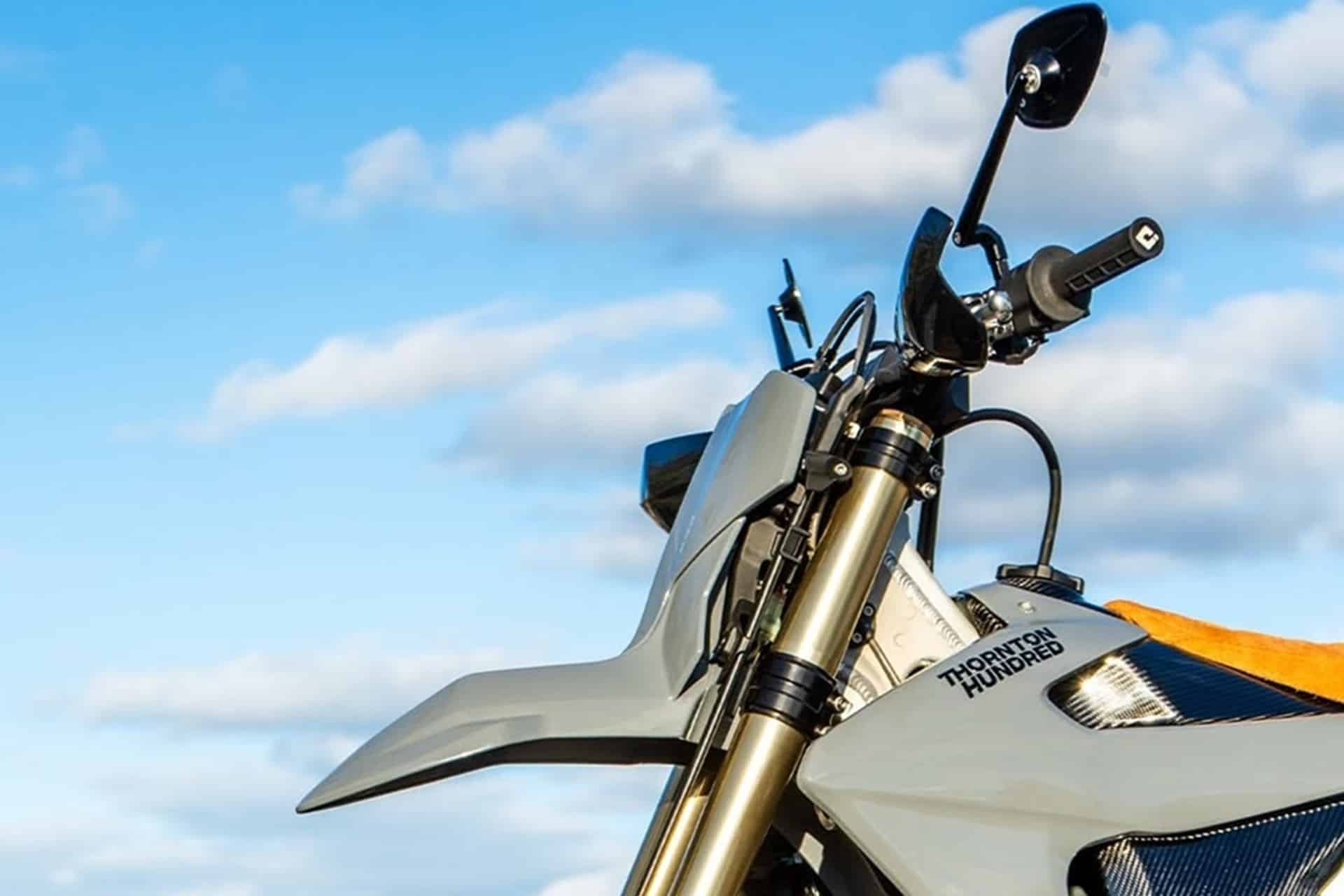 TF450E Supermoto: la moto que Triumph debería plantearse seriamente fabricar
