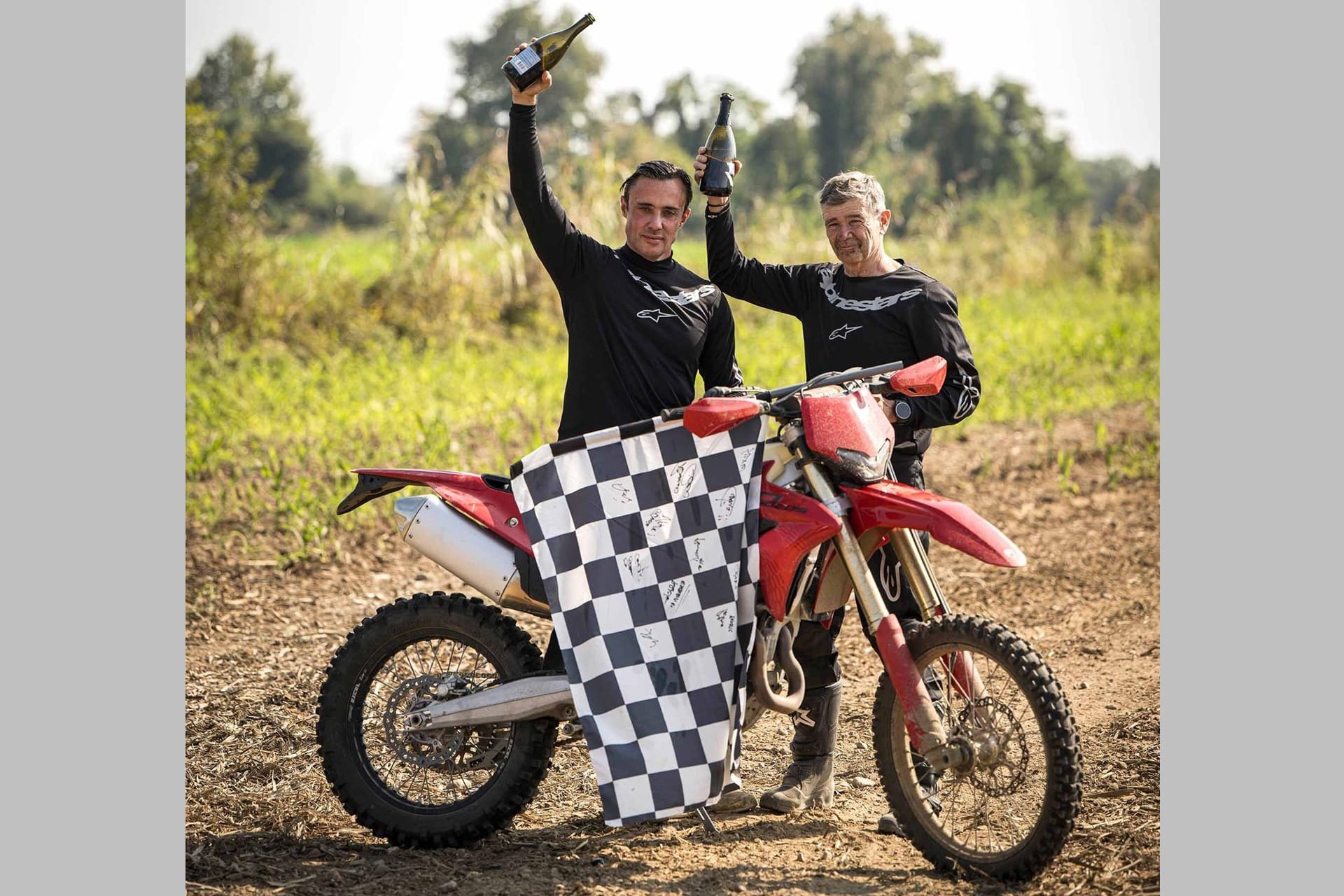 Silvio Sabba y Valerio Boni baten un nuevo récord a lomos de una Ducati Desmo450 EDS