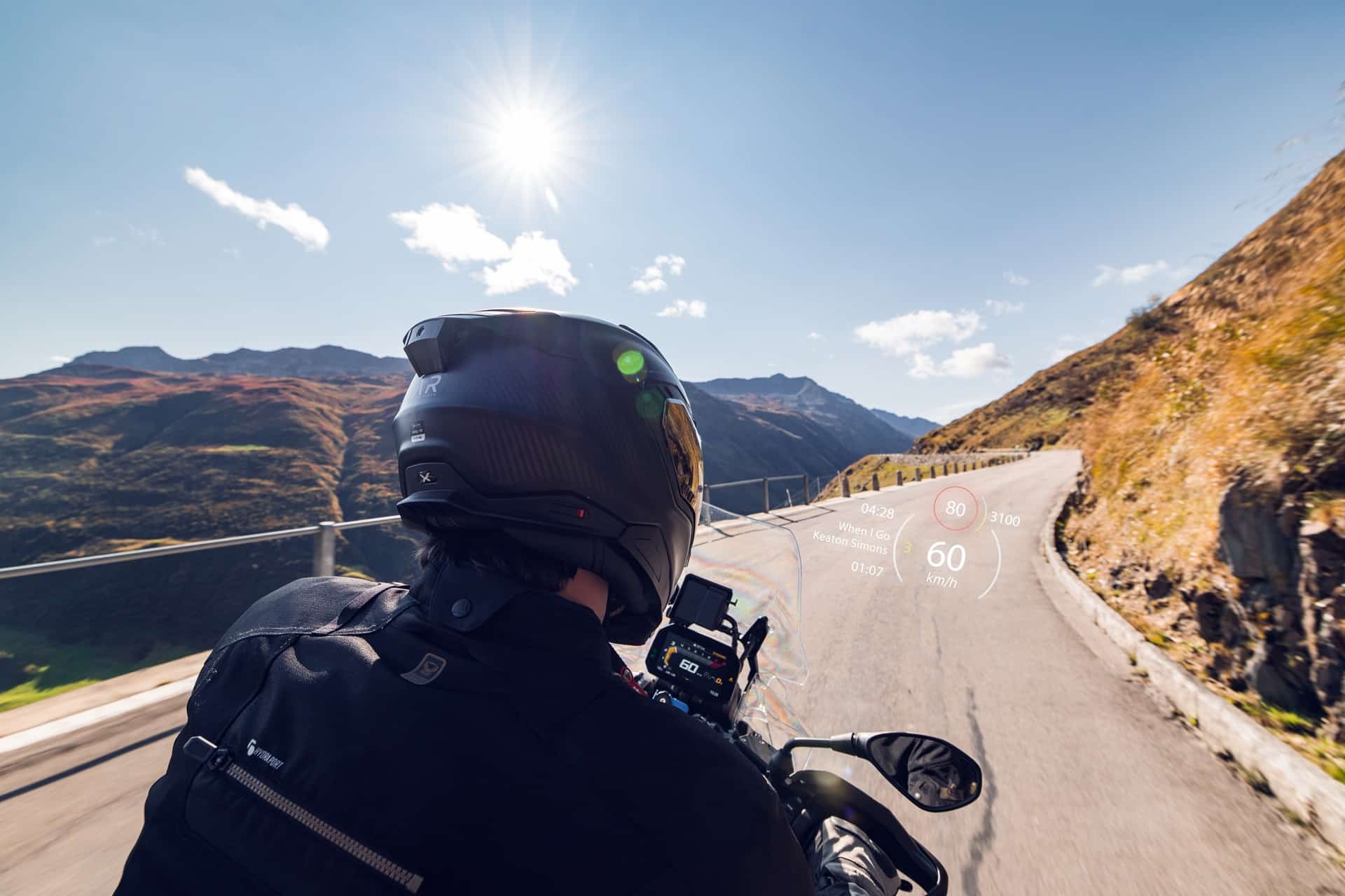 Aegis Rider lanza al mercado su casco con HUD 3D con funciones de realidad aumentada
