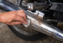 ¿Cómo decirle adiós al óxido de su moto?