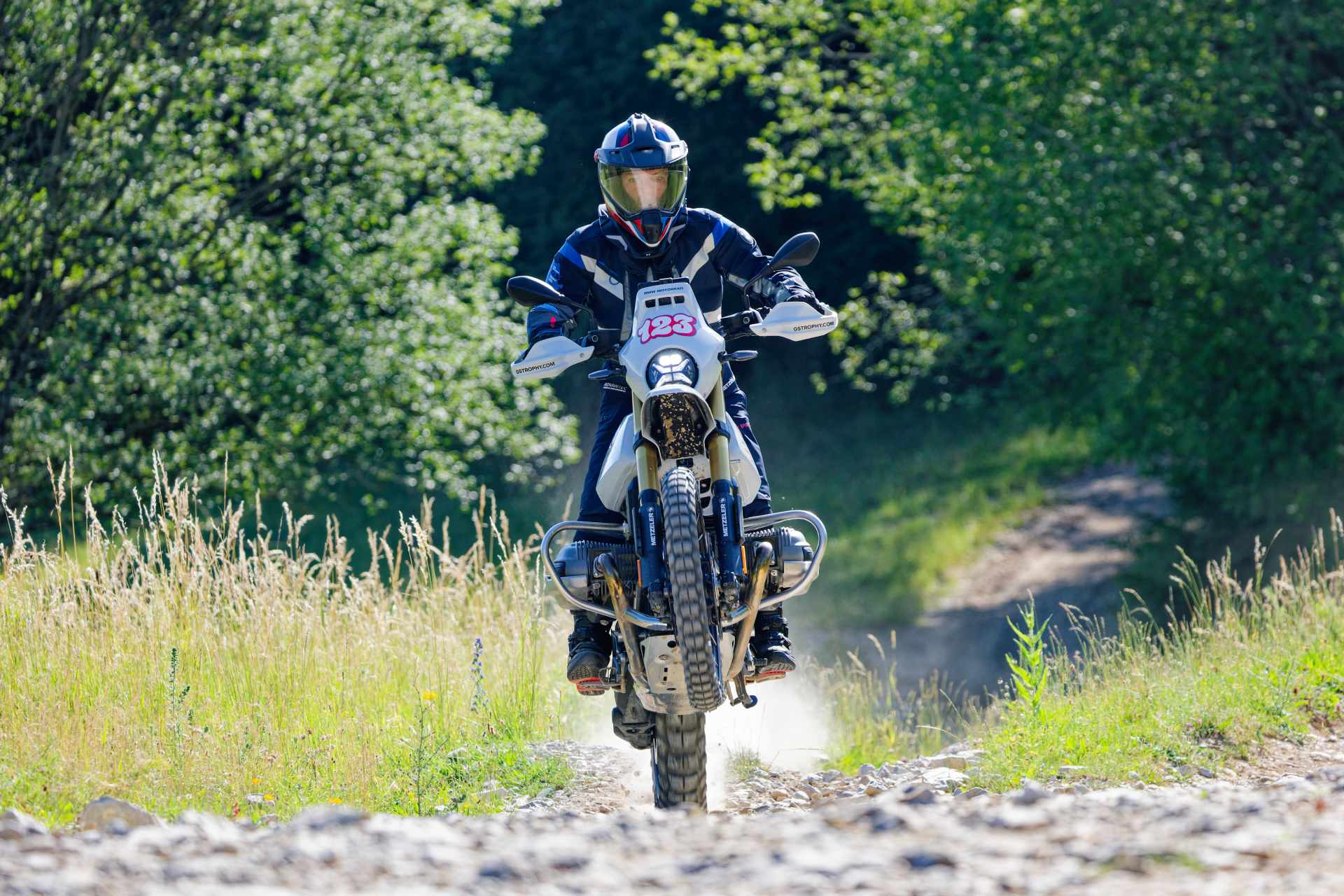 Fotos: BMW R 12 G/S GS Trophy Competition Bike: la máquina elegida para los desafíos de Rumania