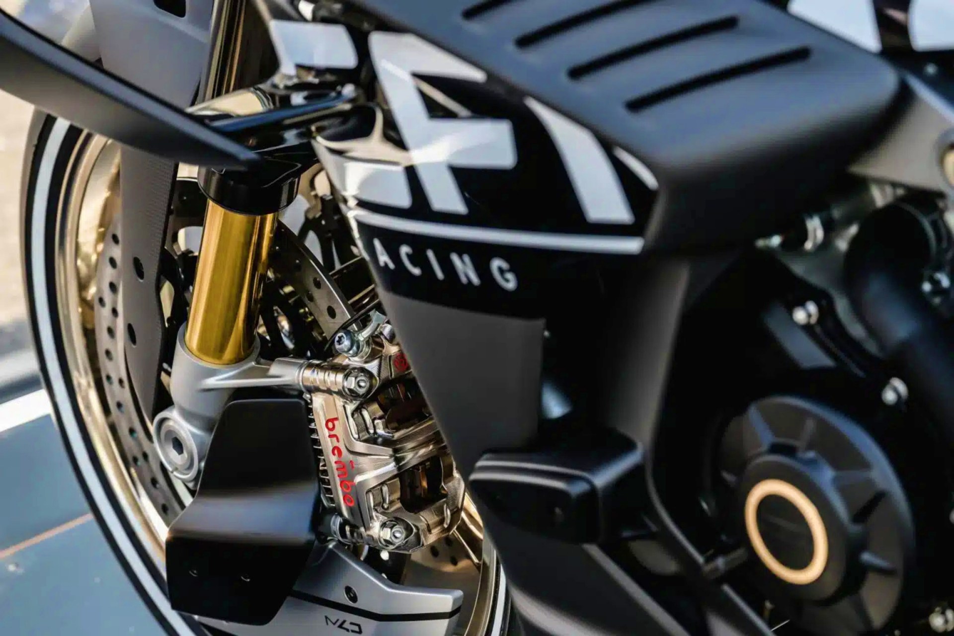 CFMOTO V4 SR-RR