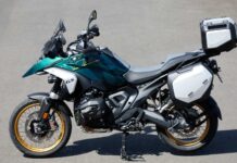 Cómo subir una moto pesada al caballete central sin esfuerzo
