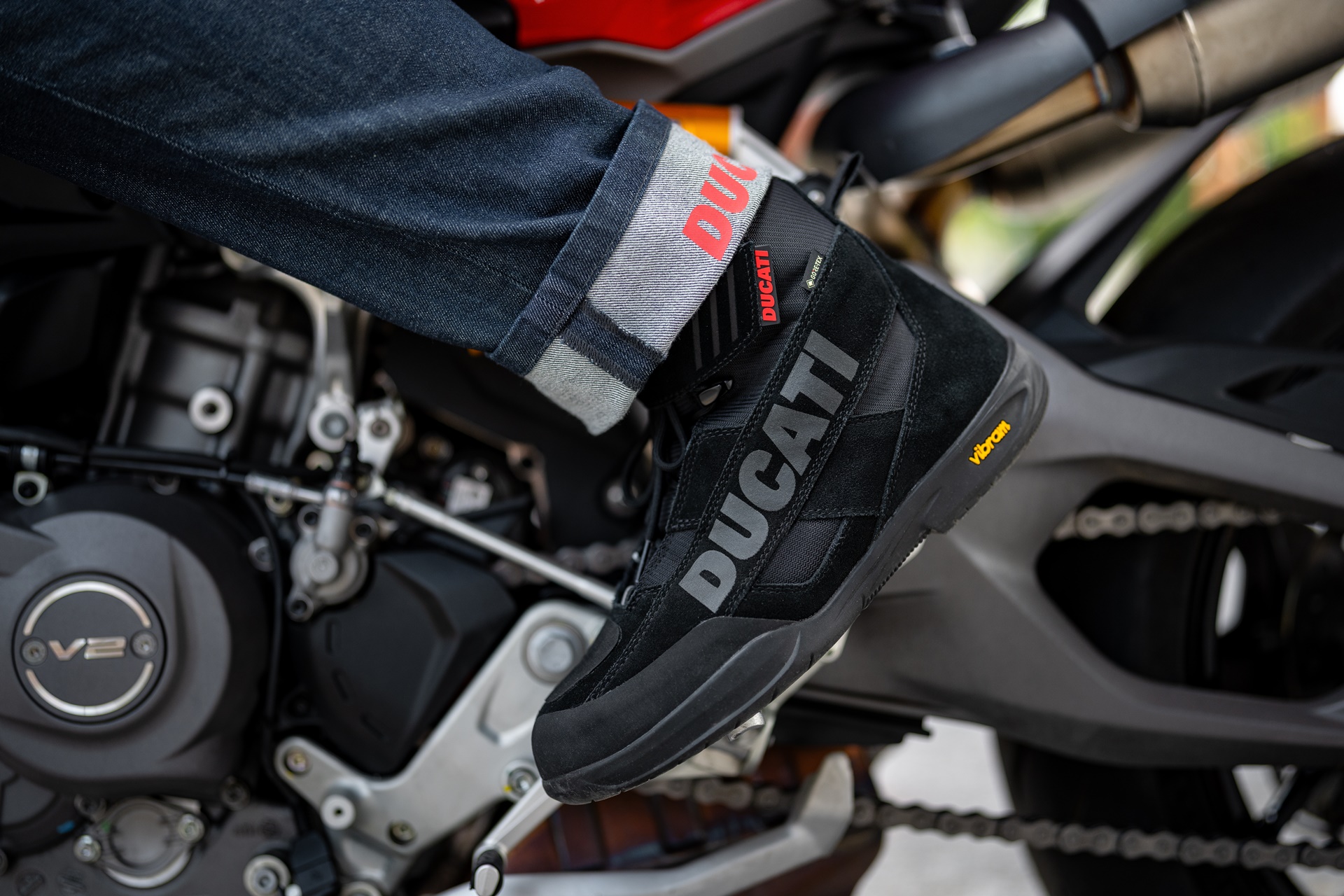 Ducati presenta su gama de botas técnicas fabricadas por Held en exclusiva para la marca