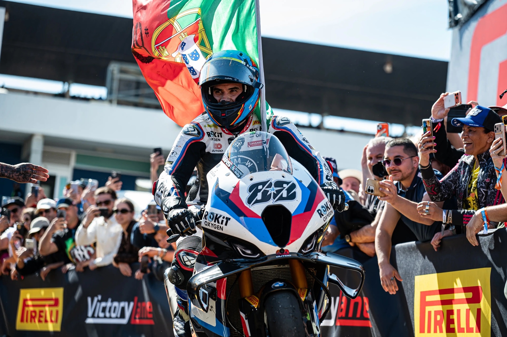 Nolan X-804 RS Ultra Carbon Oliveira Replica: “nacido en el circuito. Pensado para el piloto”