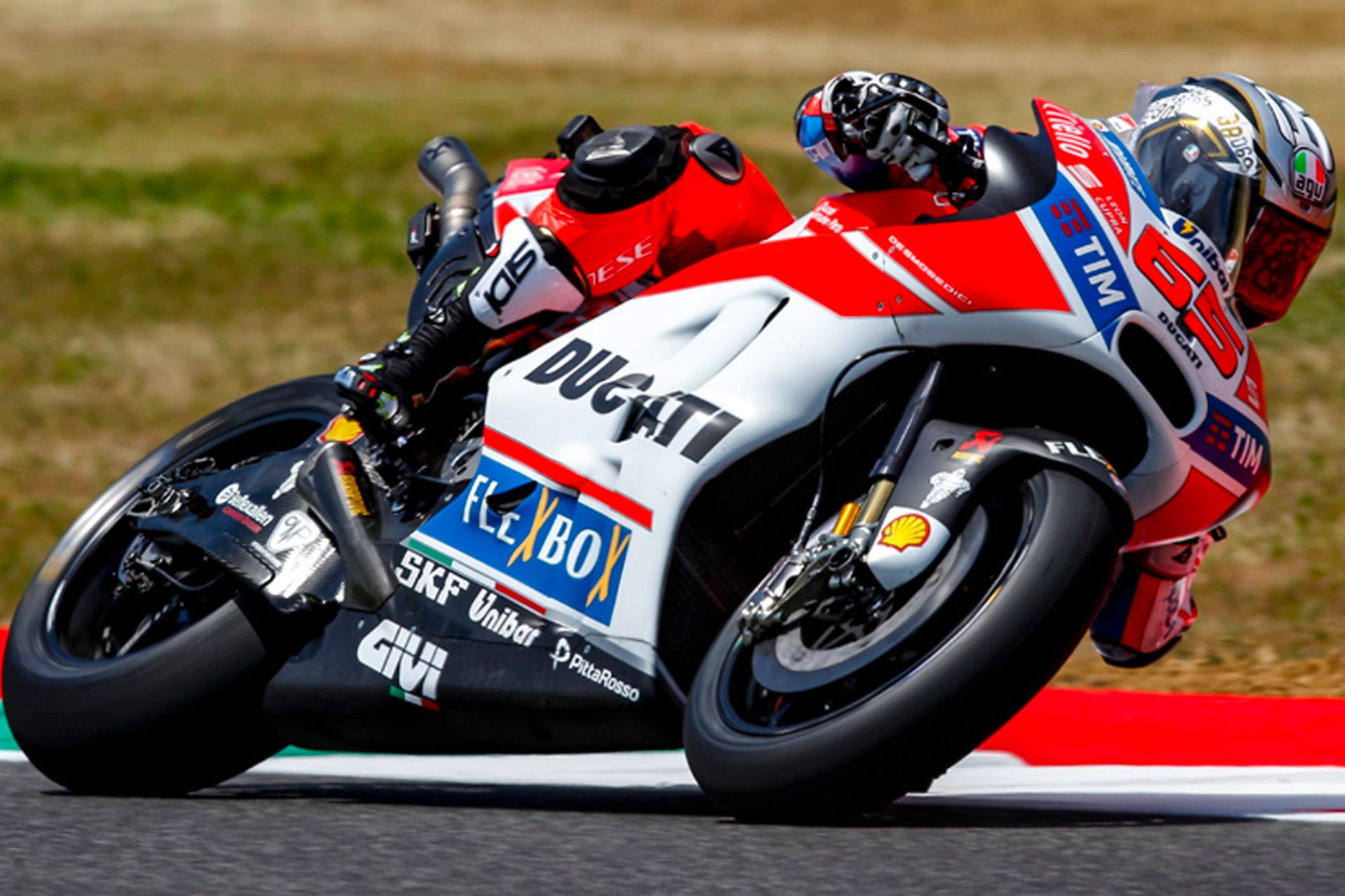 MotoGP Legend: Loris Capirossi, el italiano que inmortalizó el número 65