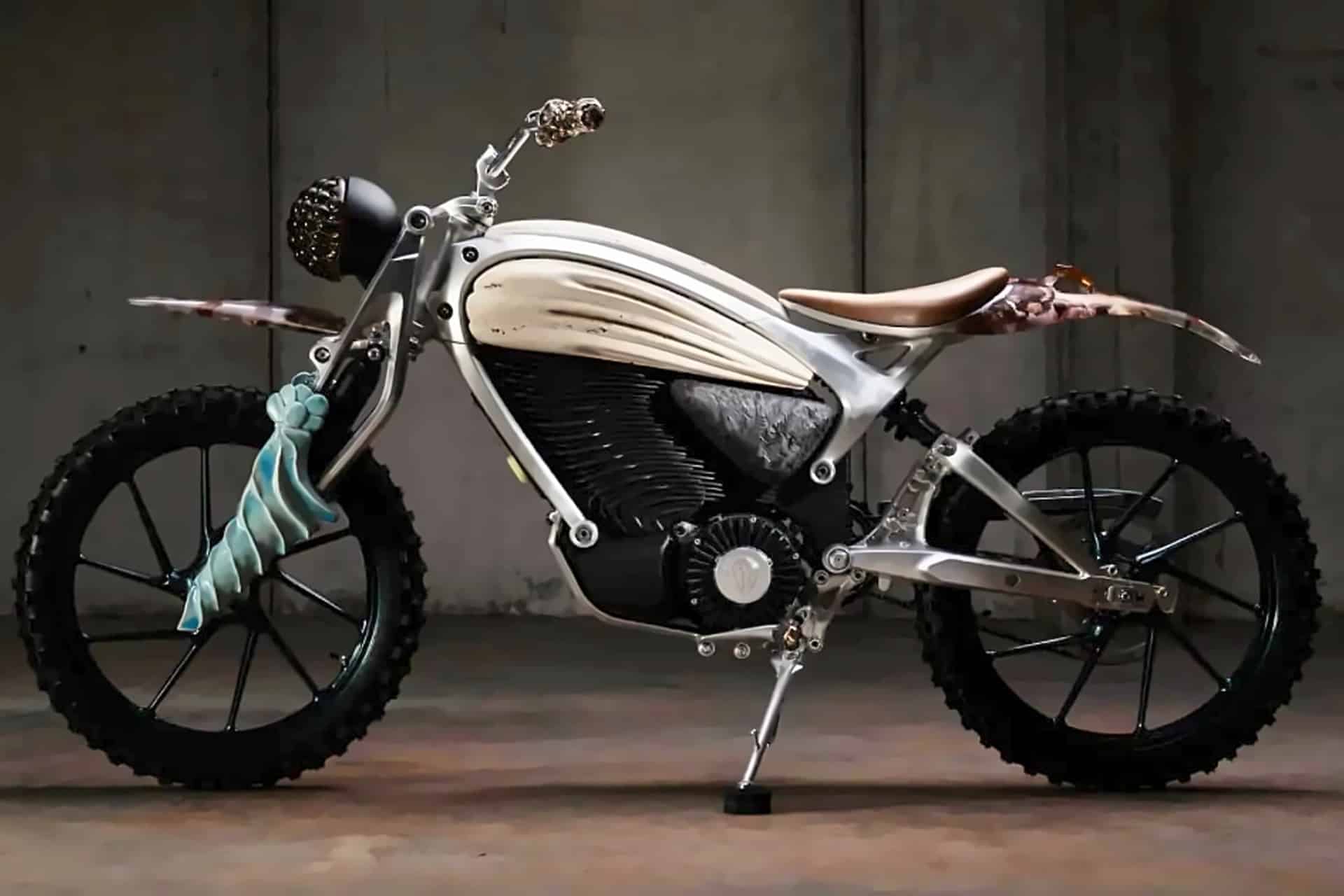 Mattia Biagi presenta “Motototem”, la Flying Flea C6 concebida desde una perspectiva artística