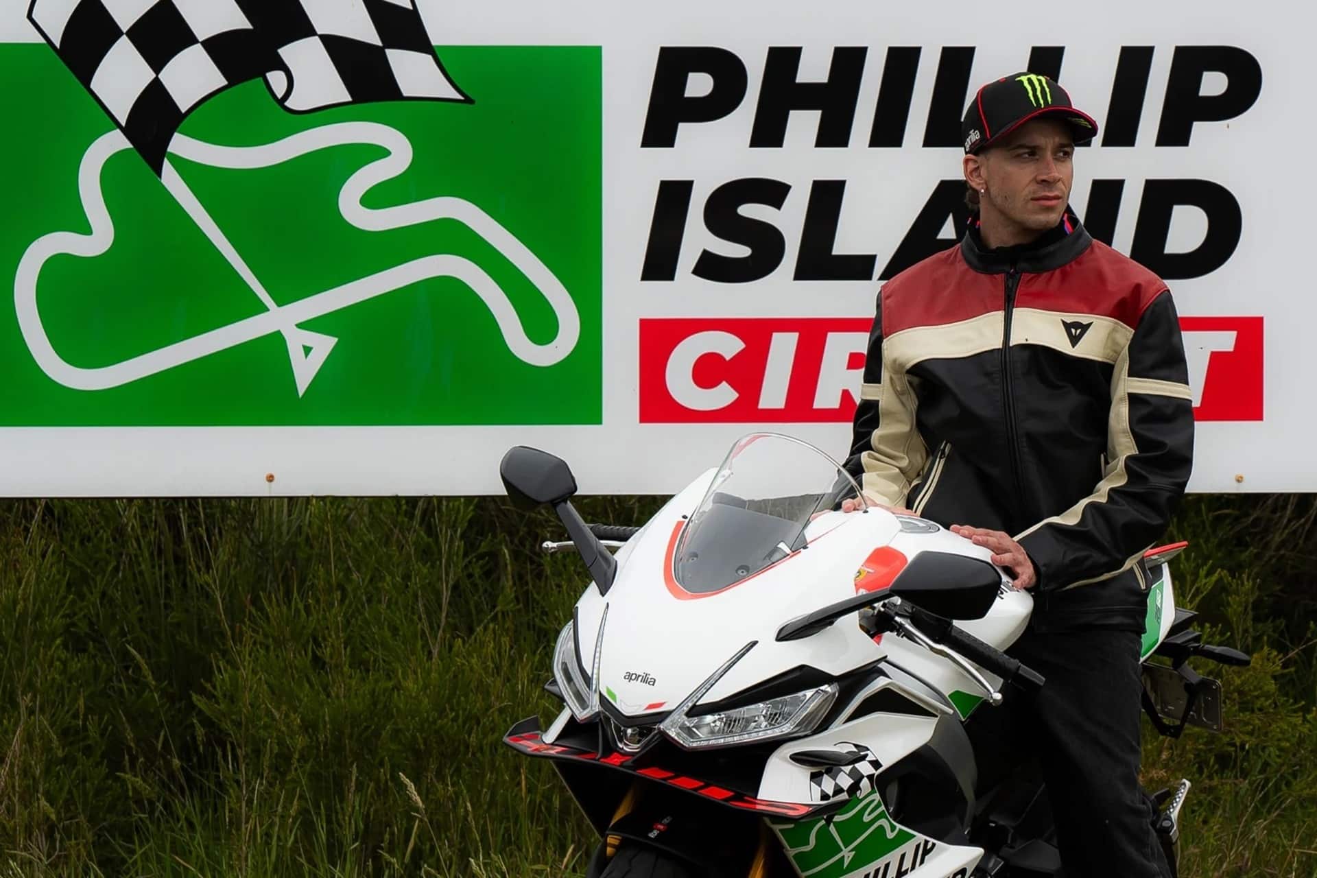 Aprilia rinde su particular homenaje a Phillip Island con una serie limitada de la RS 660