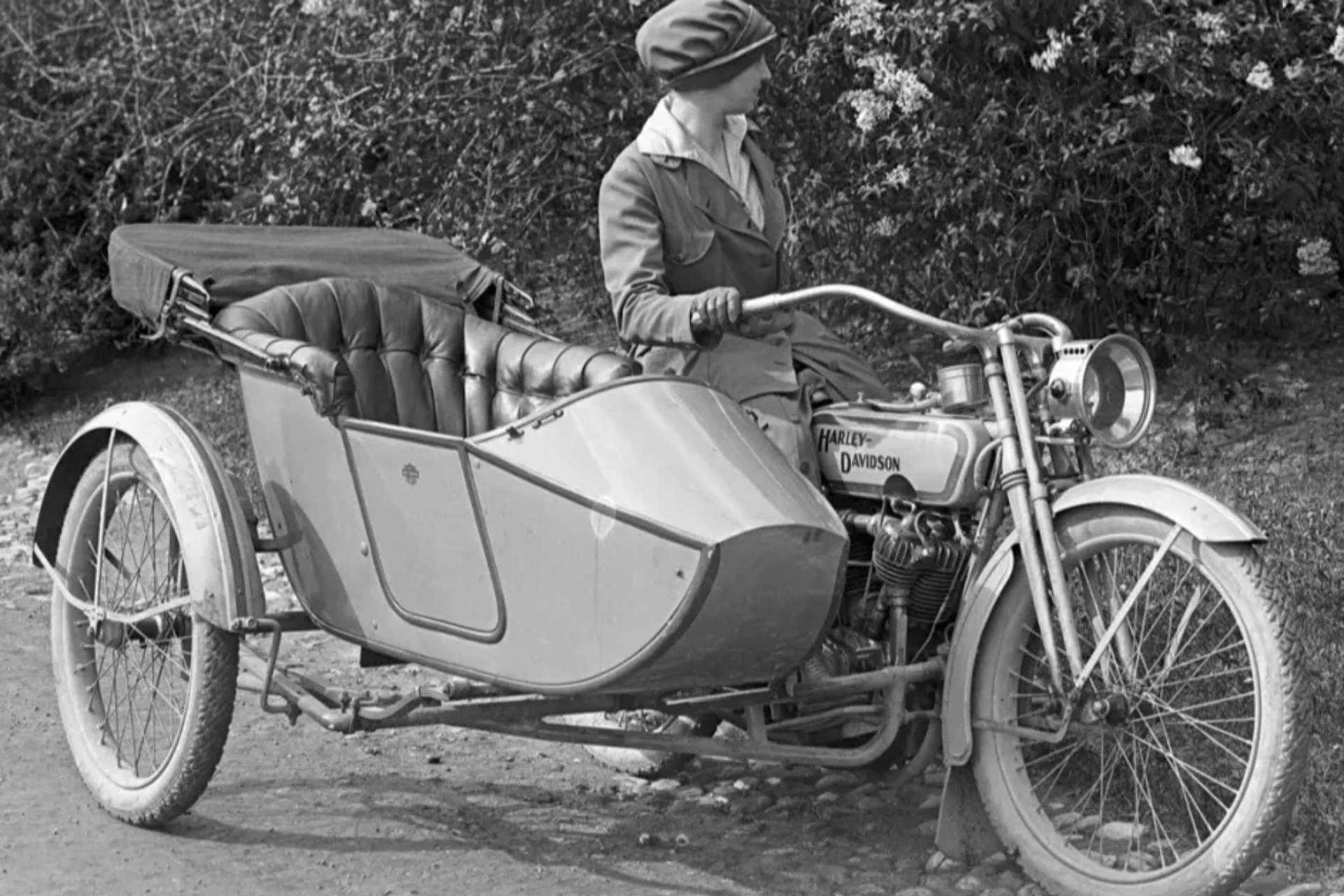 La mujer en moto, un pensamiento de Soy Motera Colombia