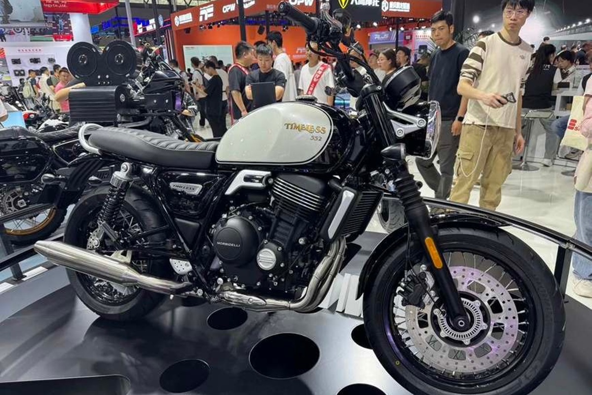 Morbidelli amplía su gama neo retro con la nueva Timeless 552