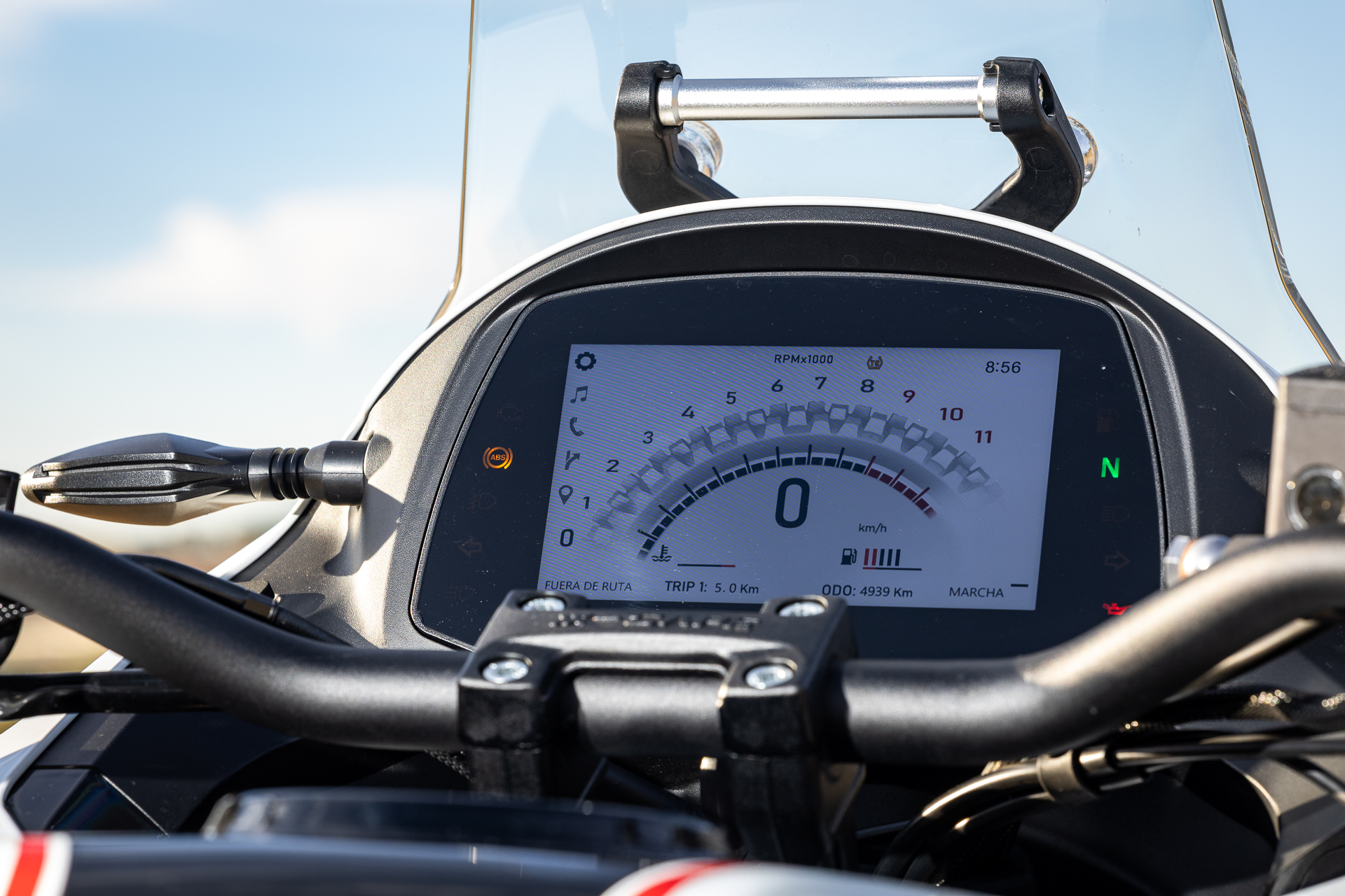 Prueba Moto Morini X-Cape 700