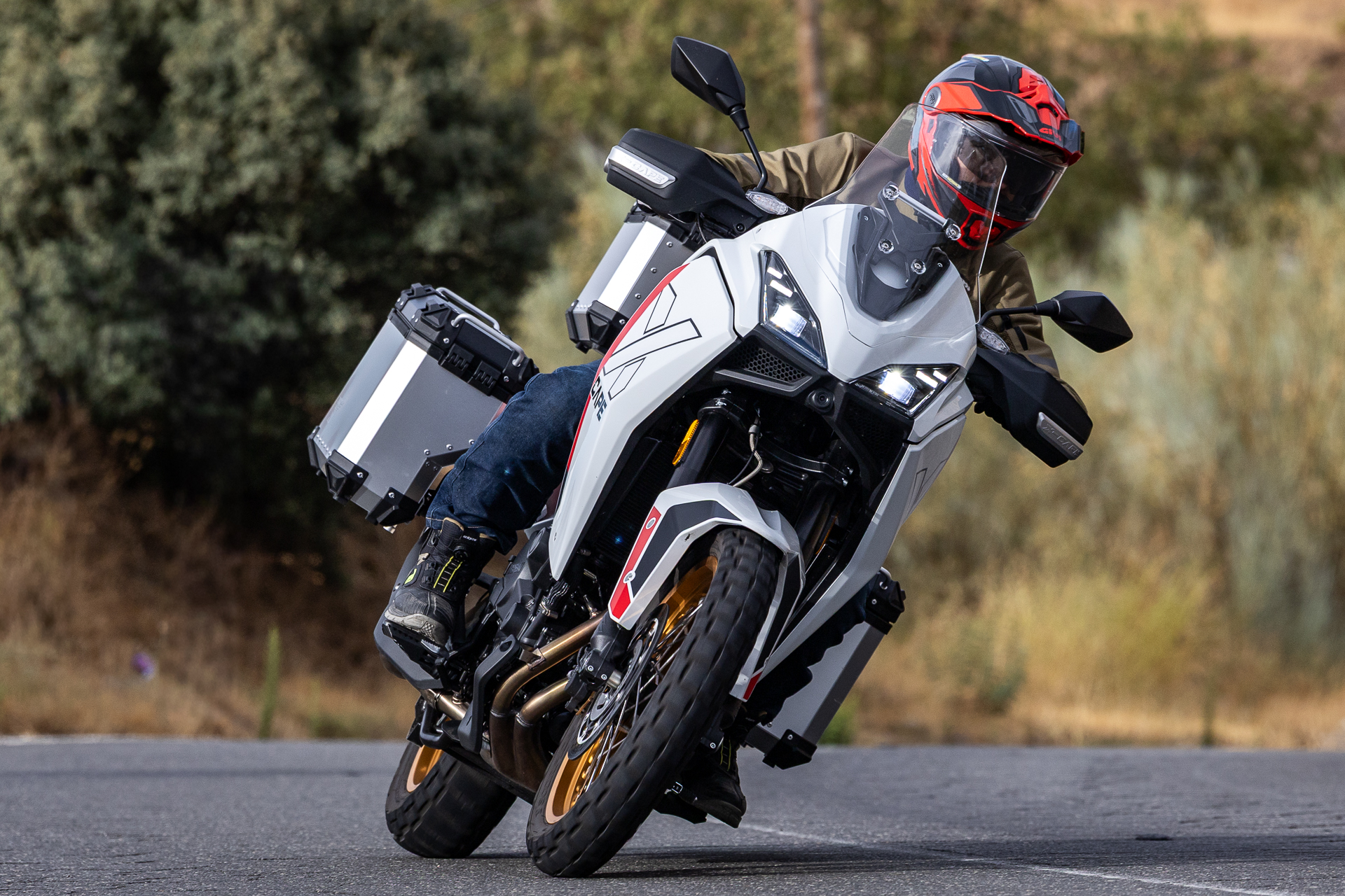 Prueba Moto Morini X-Cape 700