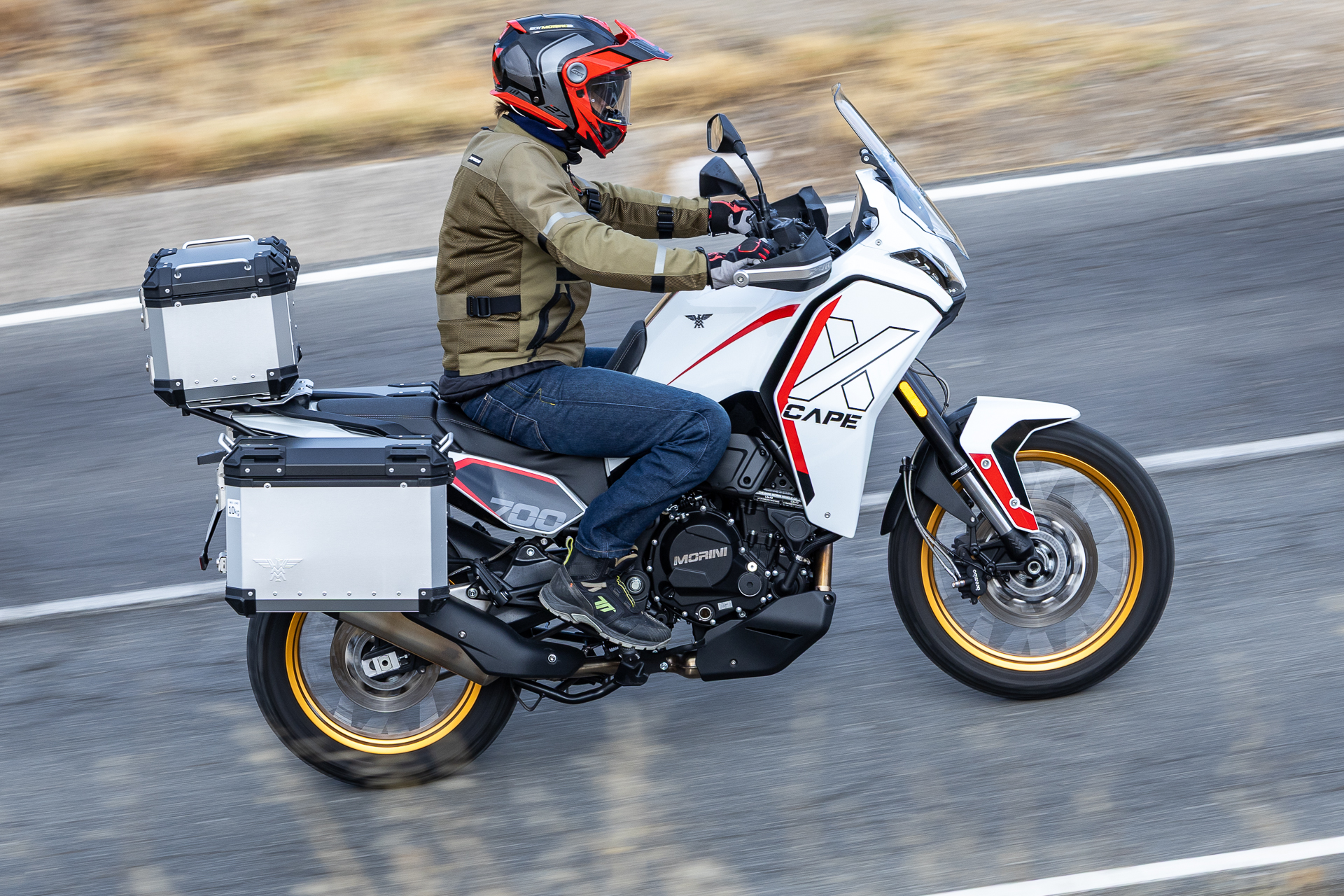 Prueba Moto Morini X-Cape 700