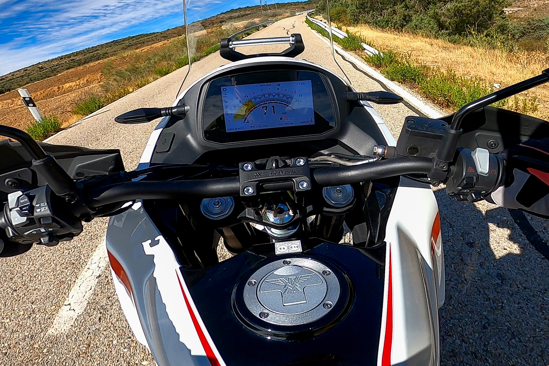 Prueba Moto Morini X-Cape 700