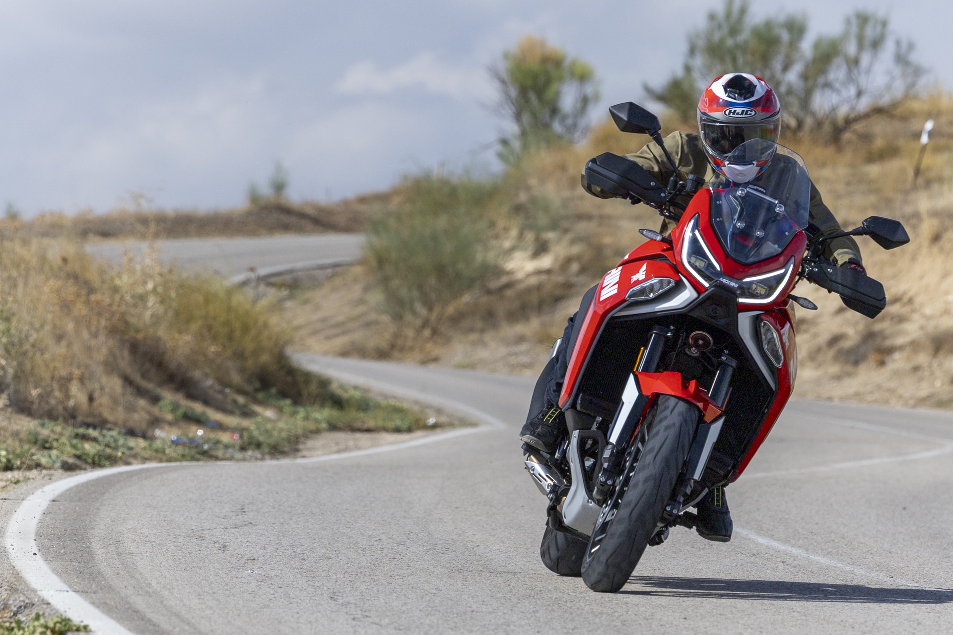 Prueba Moto Morini X-Cape 1200