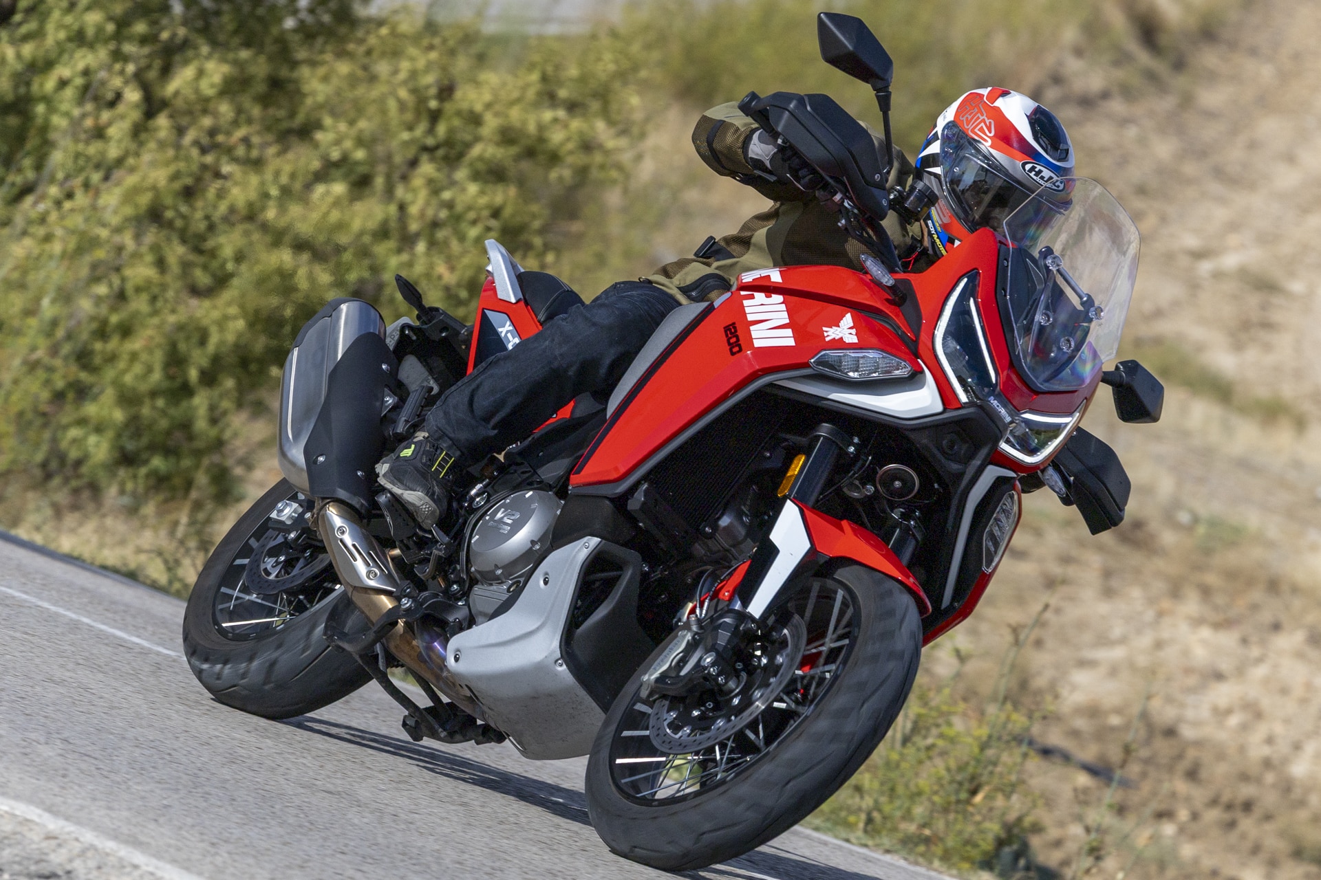 Prueba Moto Morini X-Cape 1200
