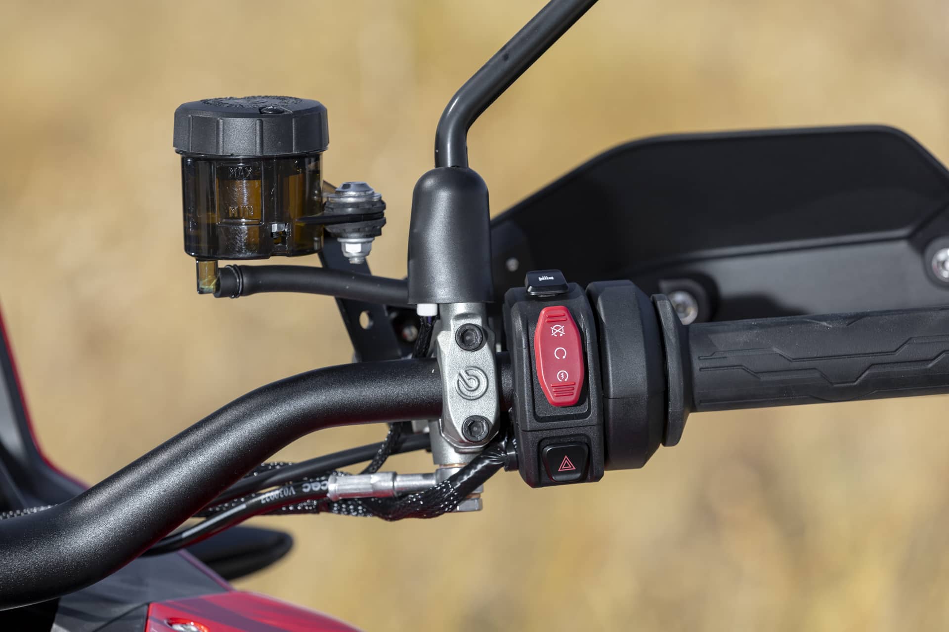 Prueba Moto Morini X-Cape 1200