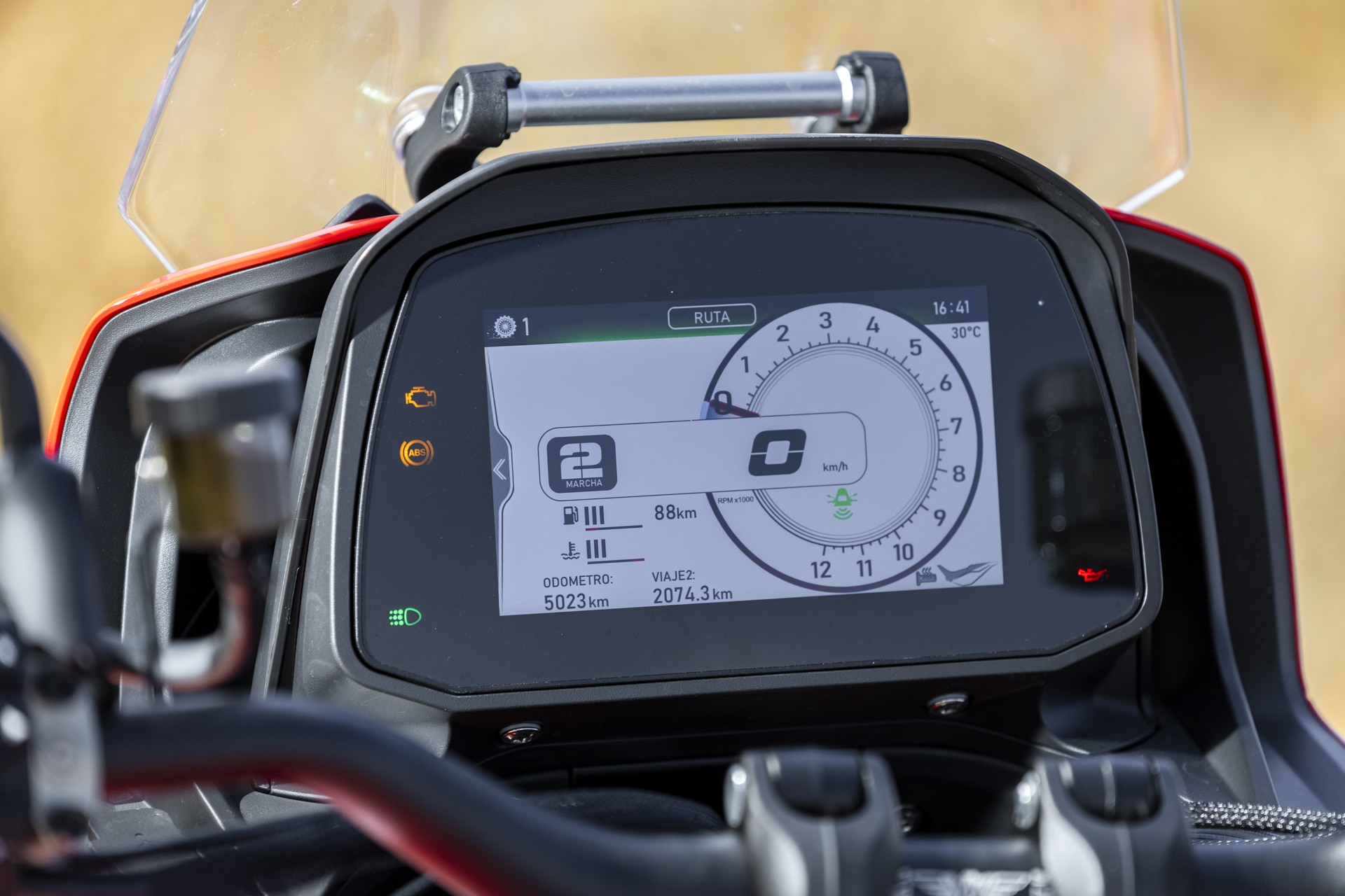 Prueba Moto Morini X-Cape 1200